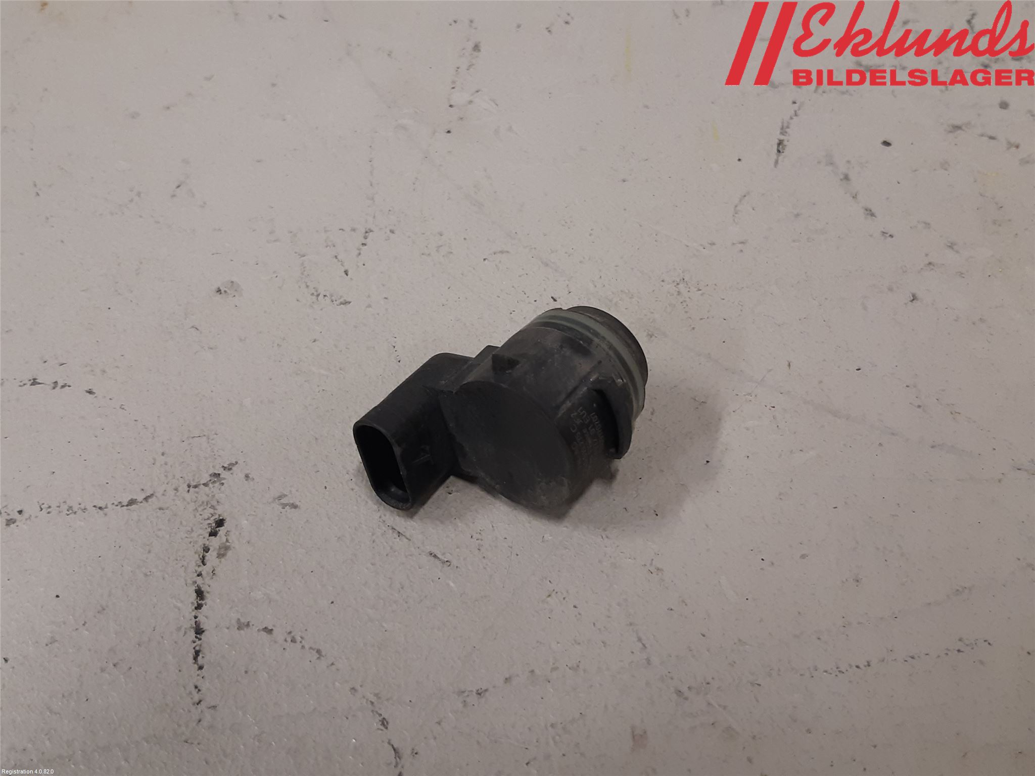 Volkswagen VW TOURAN 16- Parkeringshjälp Frontsensor