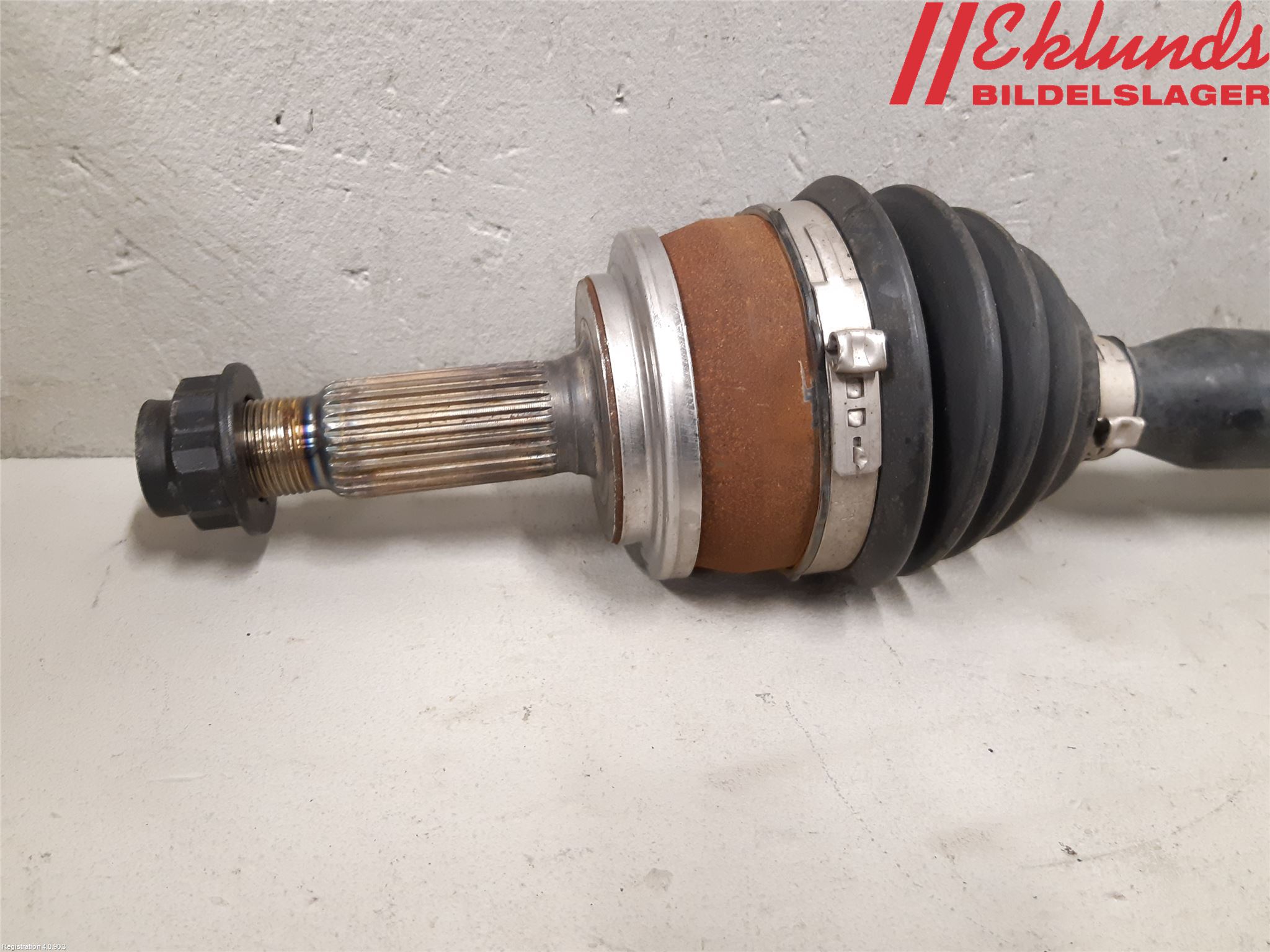 Toyota COROLLA 19- Drivaxel Fram Höger