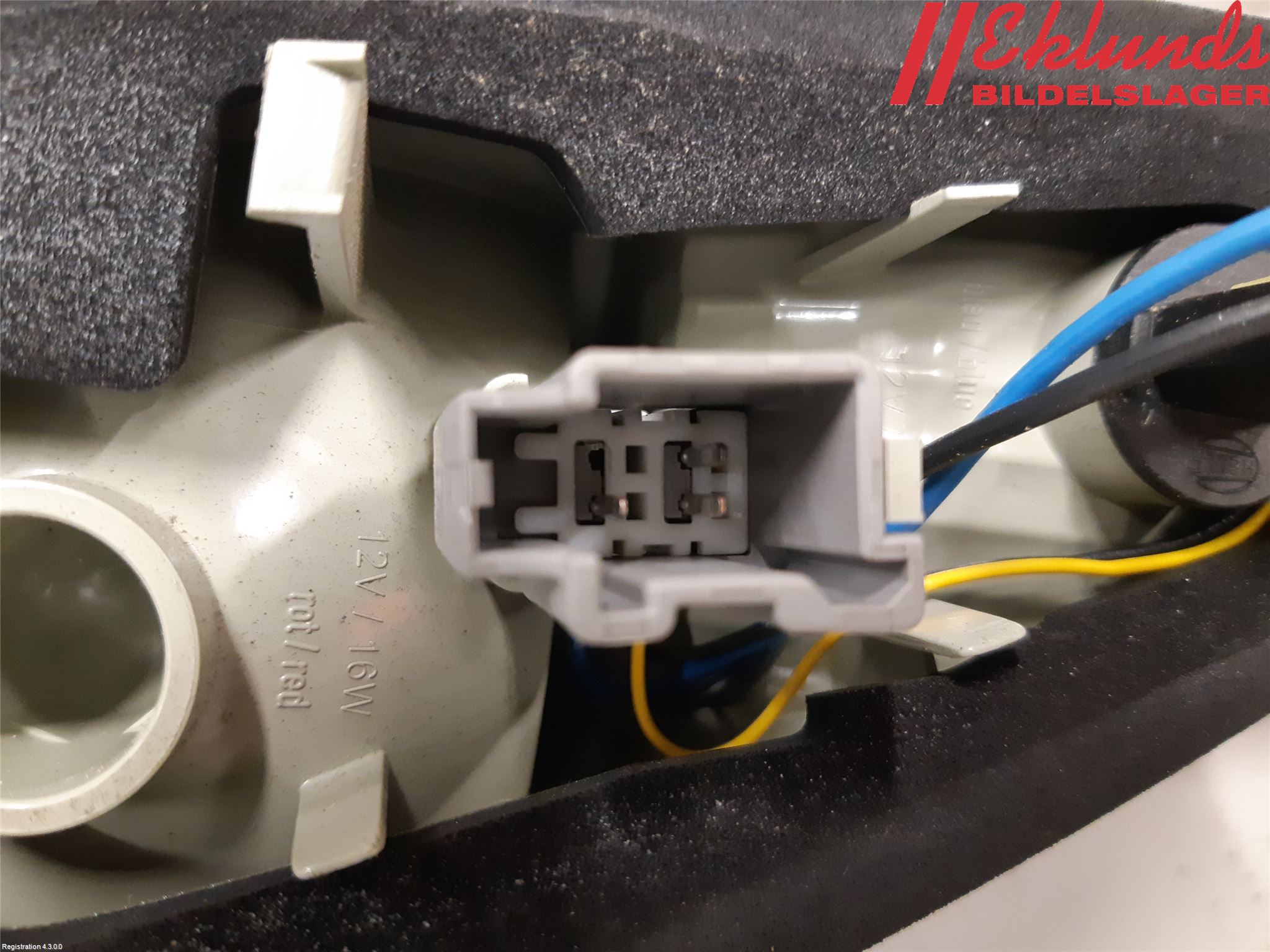 Volvo V70 08-13 Bakljus Lucka Hö