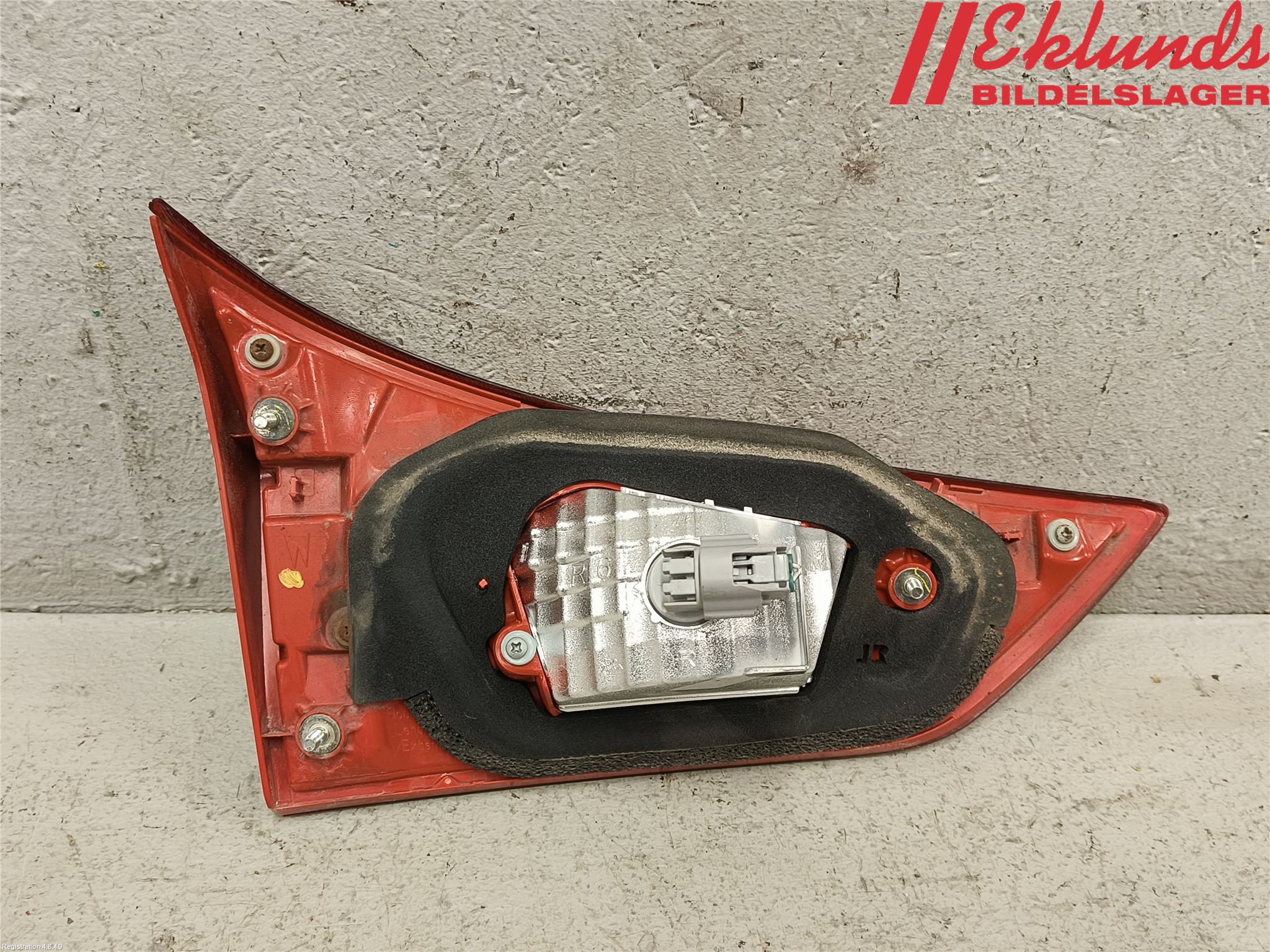 Toyota AURIS 13-19 Bakljus Lucka Hö