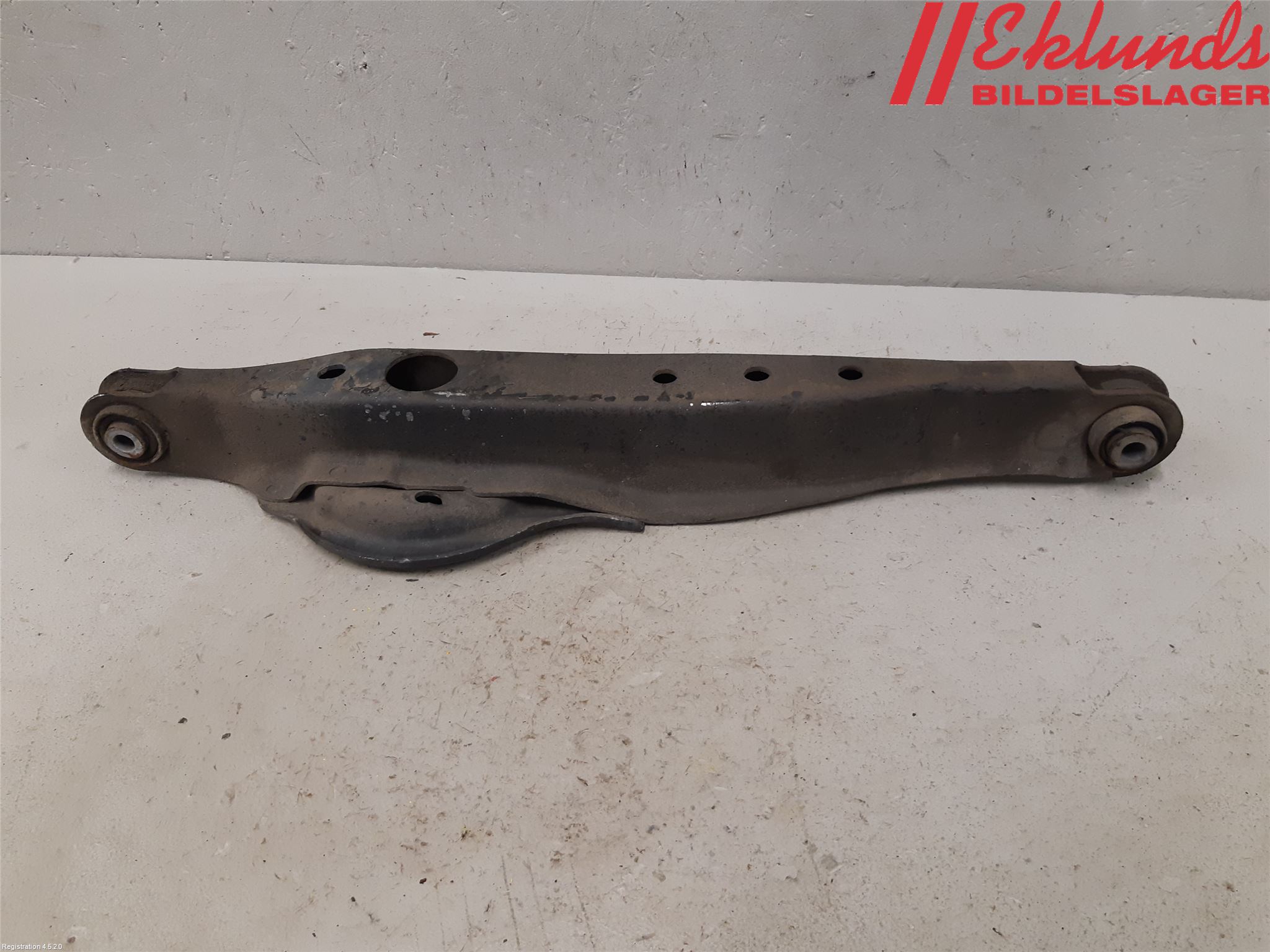 Volvo XC60 14-17 Bärarm Bak Vänster