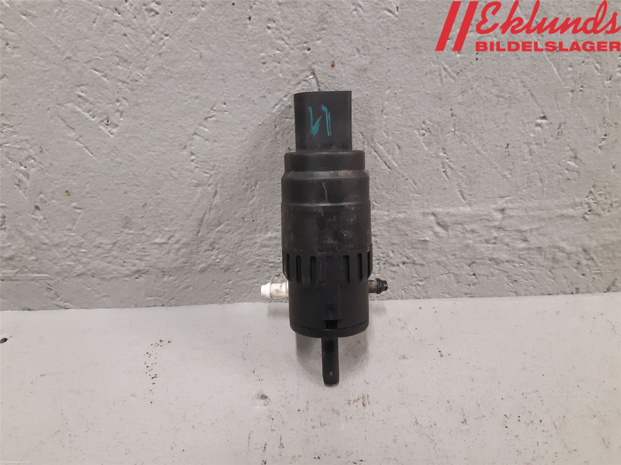 Volkswagen VW TIGUAN 07-16 Spolarpump Vindruta