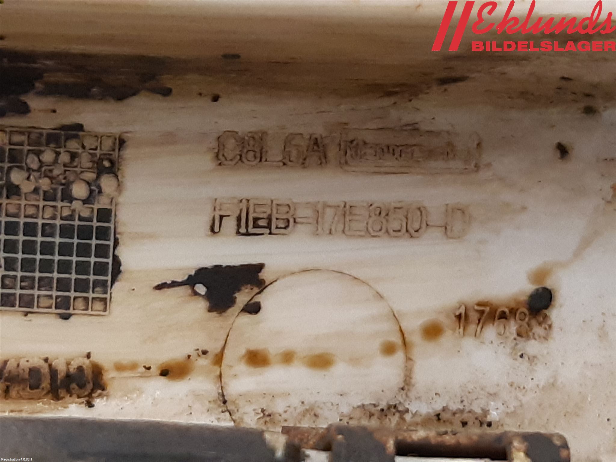 Ford FOCUS 15-18 Stötfångarfäste Bak Hö