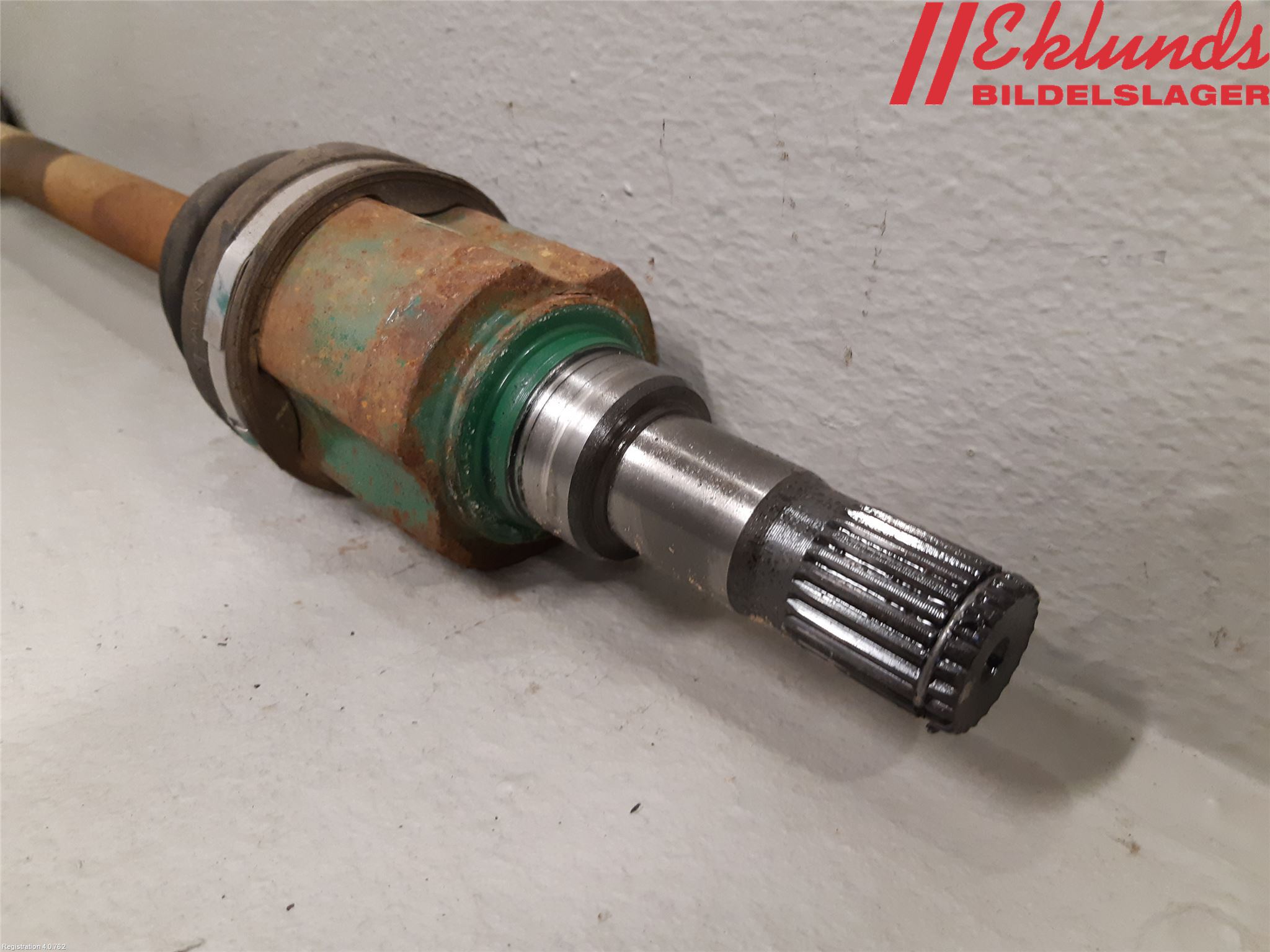 Mitsubishi OUTLANDER 13-21 Drivaxel Bak Vänster