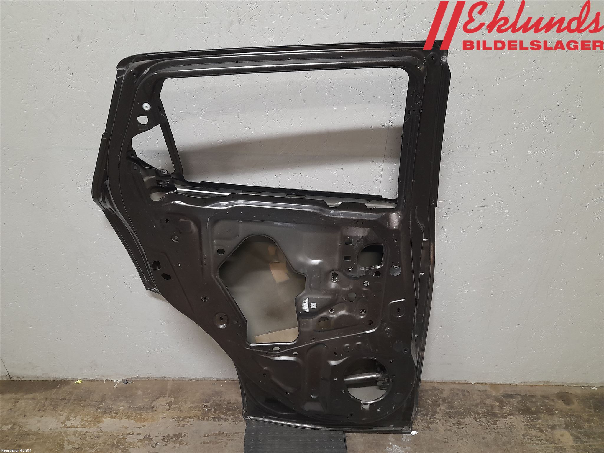 Nissan JUKE 10-14 Dörr Bak Vänster