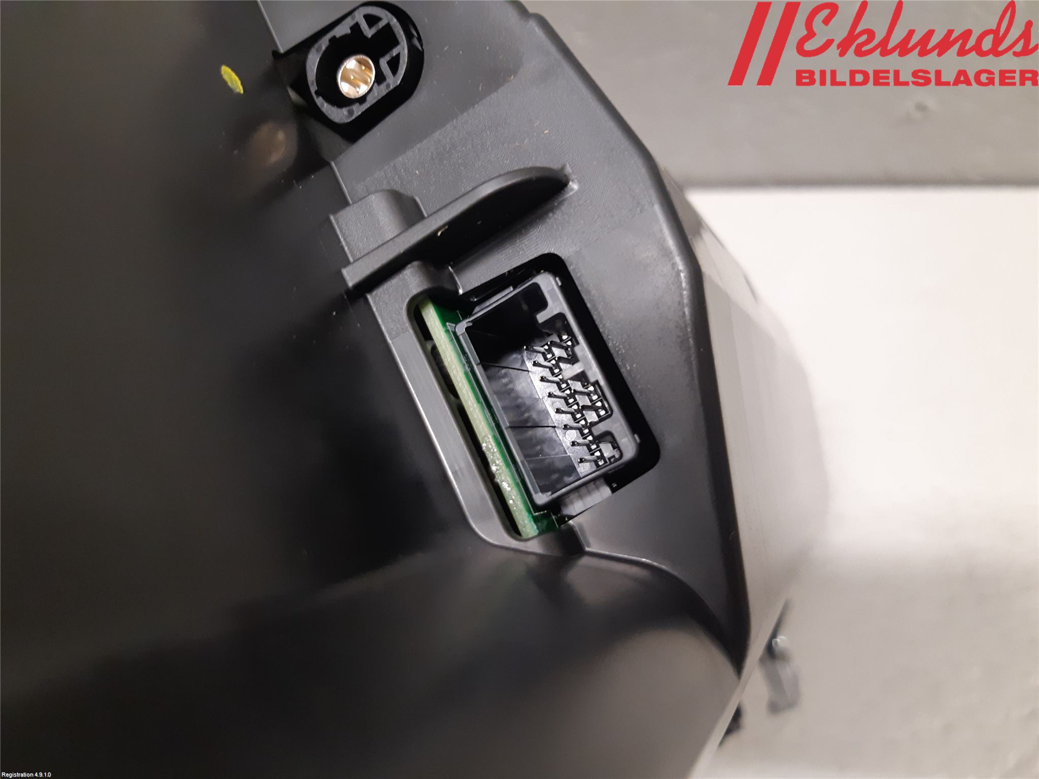 Volvo XC40/RECHARGE 18- Instrument Komb