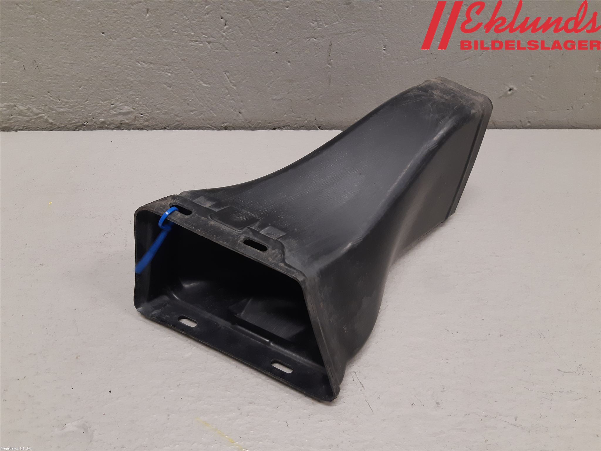 BMW 5 E60/61 Sed/Tou 02-10 Deflektor Plåt-Plast Kylning