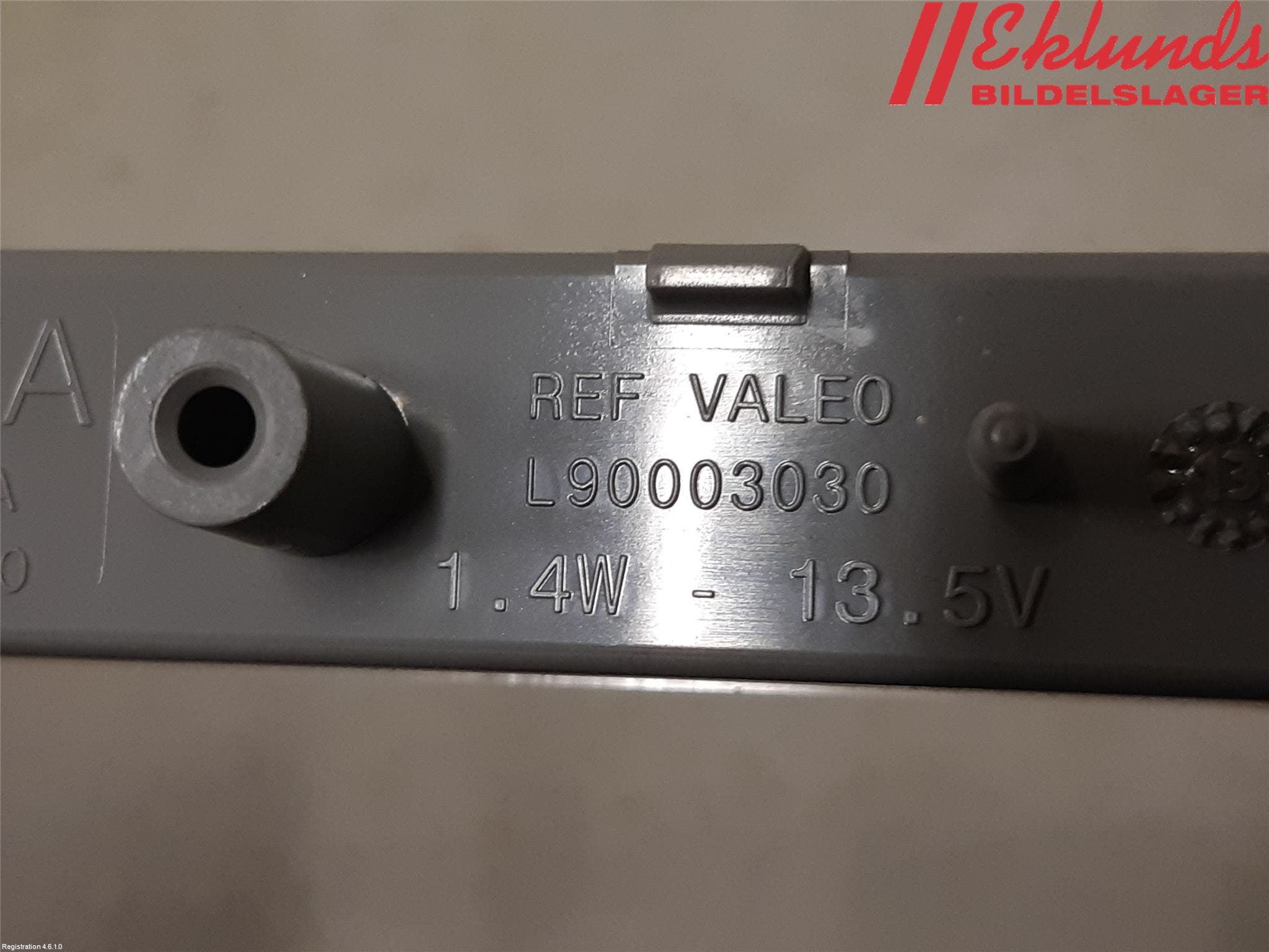 Toyota VERSO 09-18 Bromsljus Bakruta