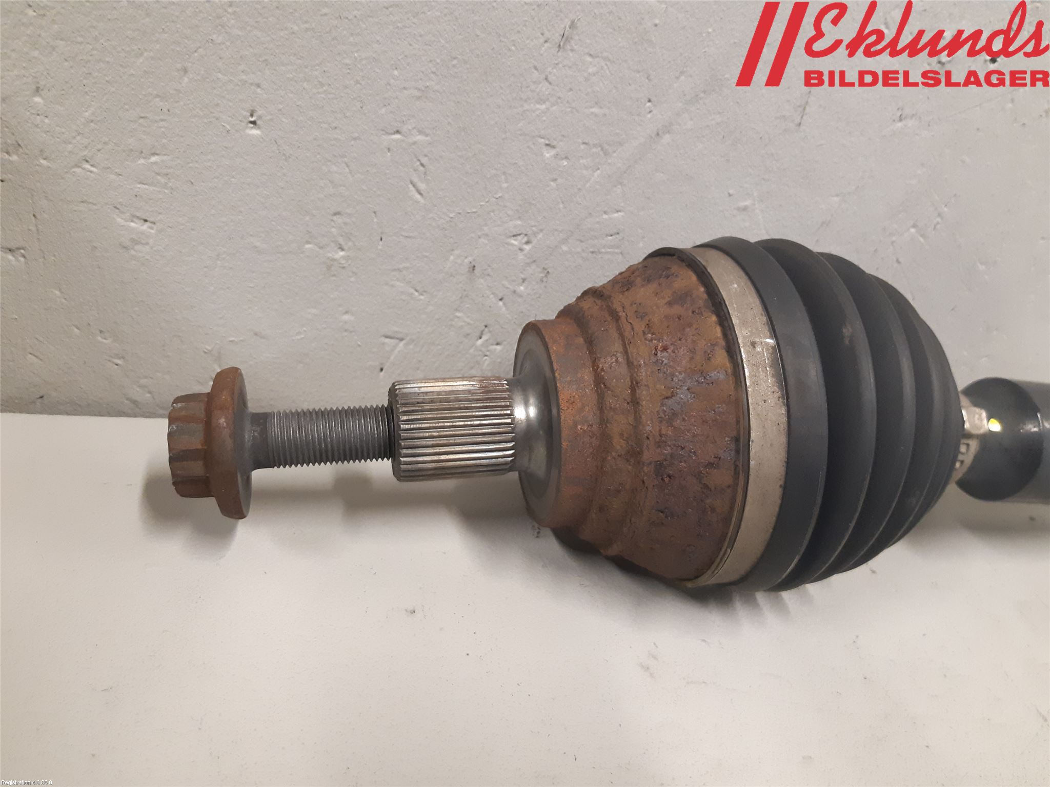 Audi A3/S3 8V 13-20 Drivaxel Fram Höger