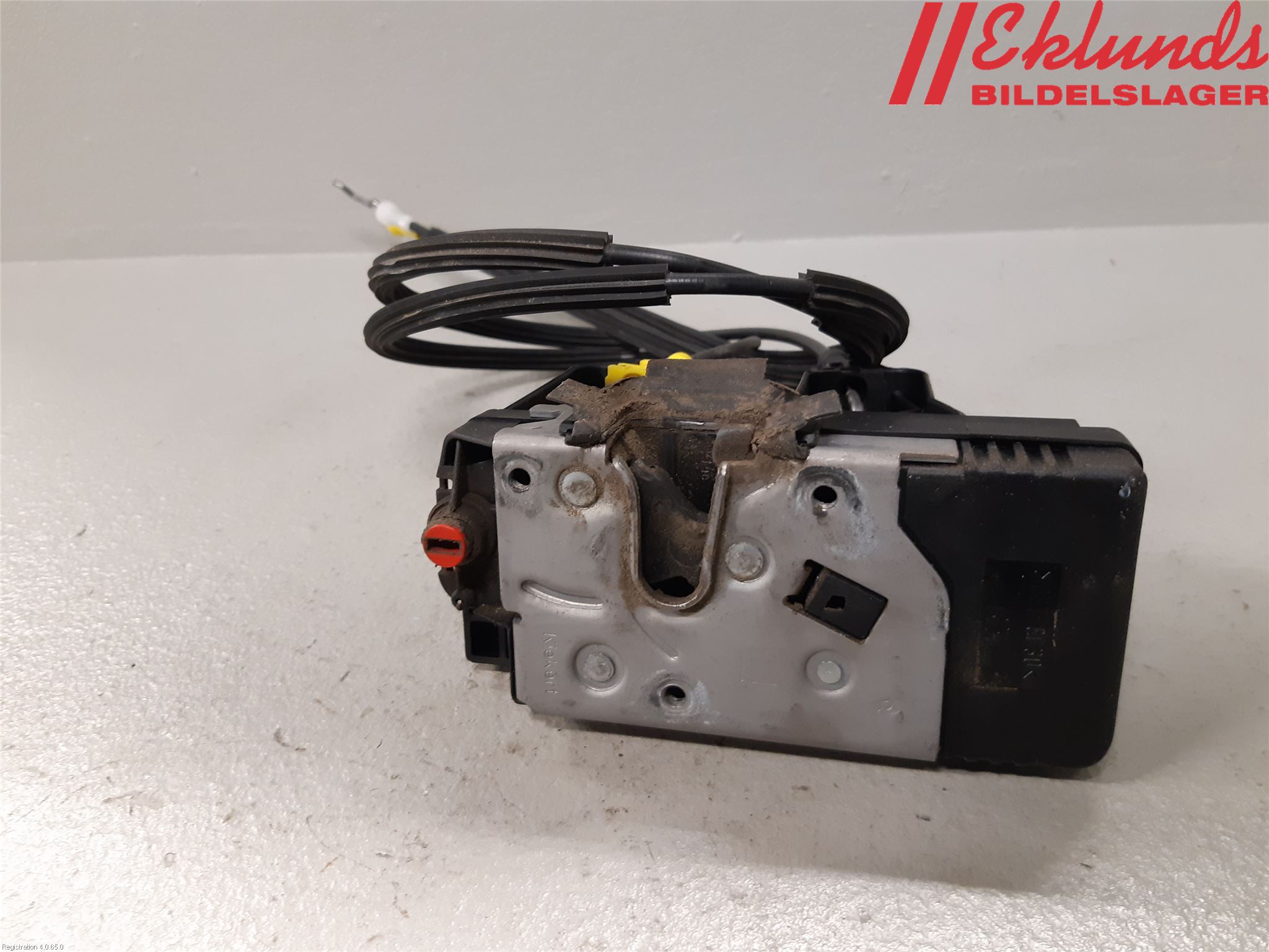 Opel VIVARO 01-14 Låskista-Dörrlås