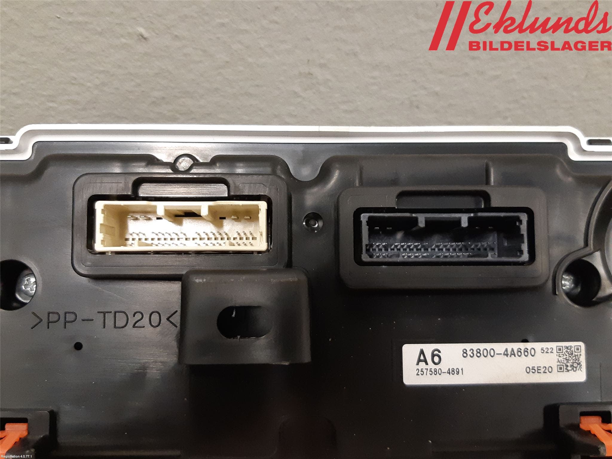 Toyota RAV4 19- Instrument Komb