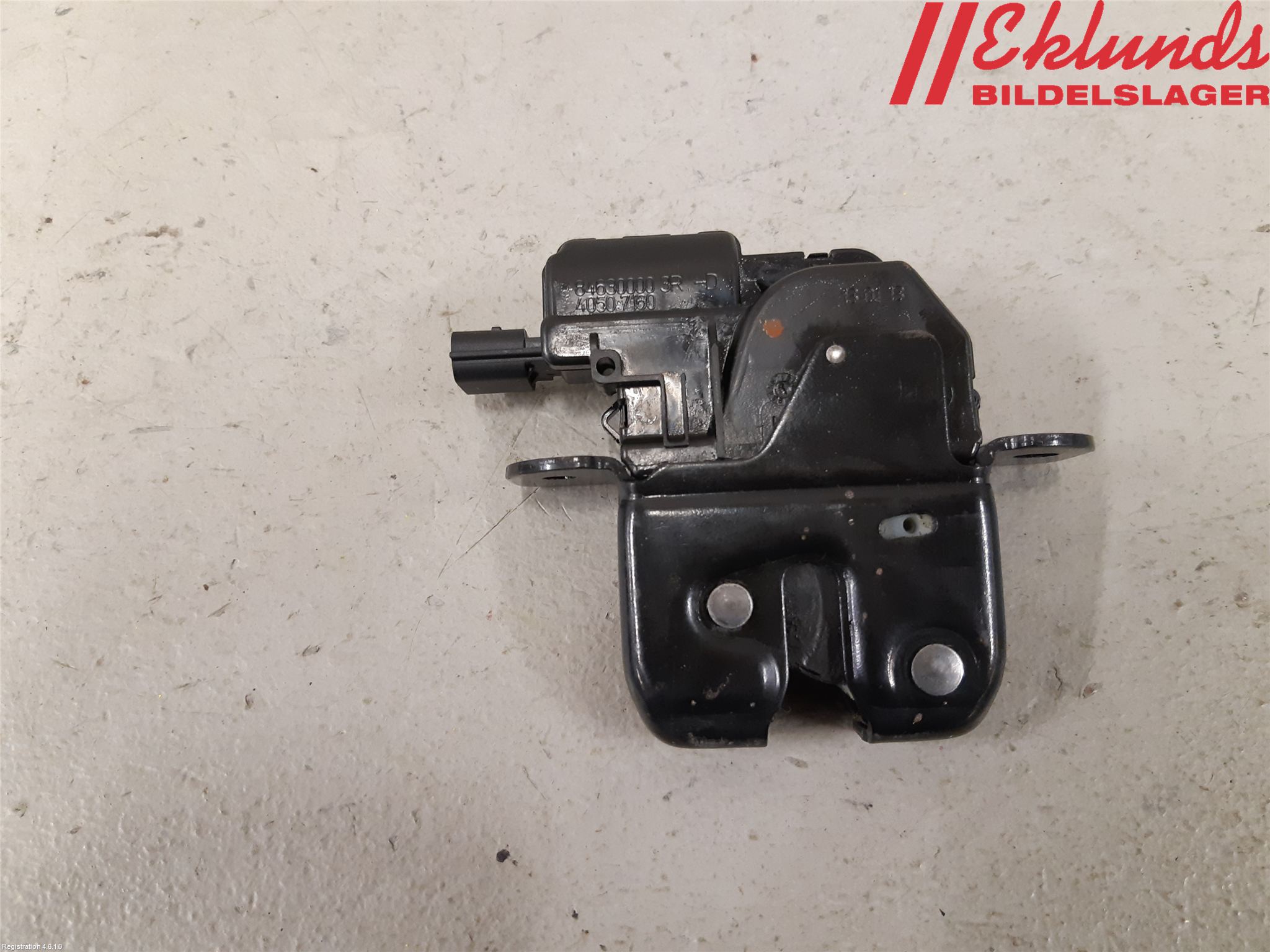 Renault CLIO IV 12-16 Låskista Baklucka