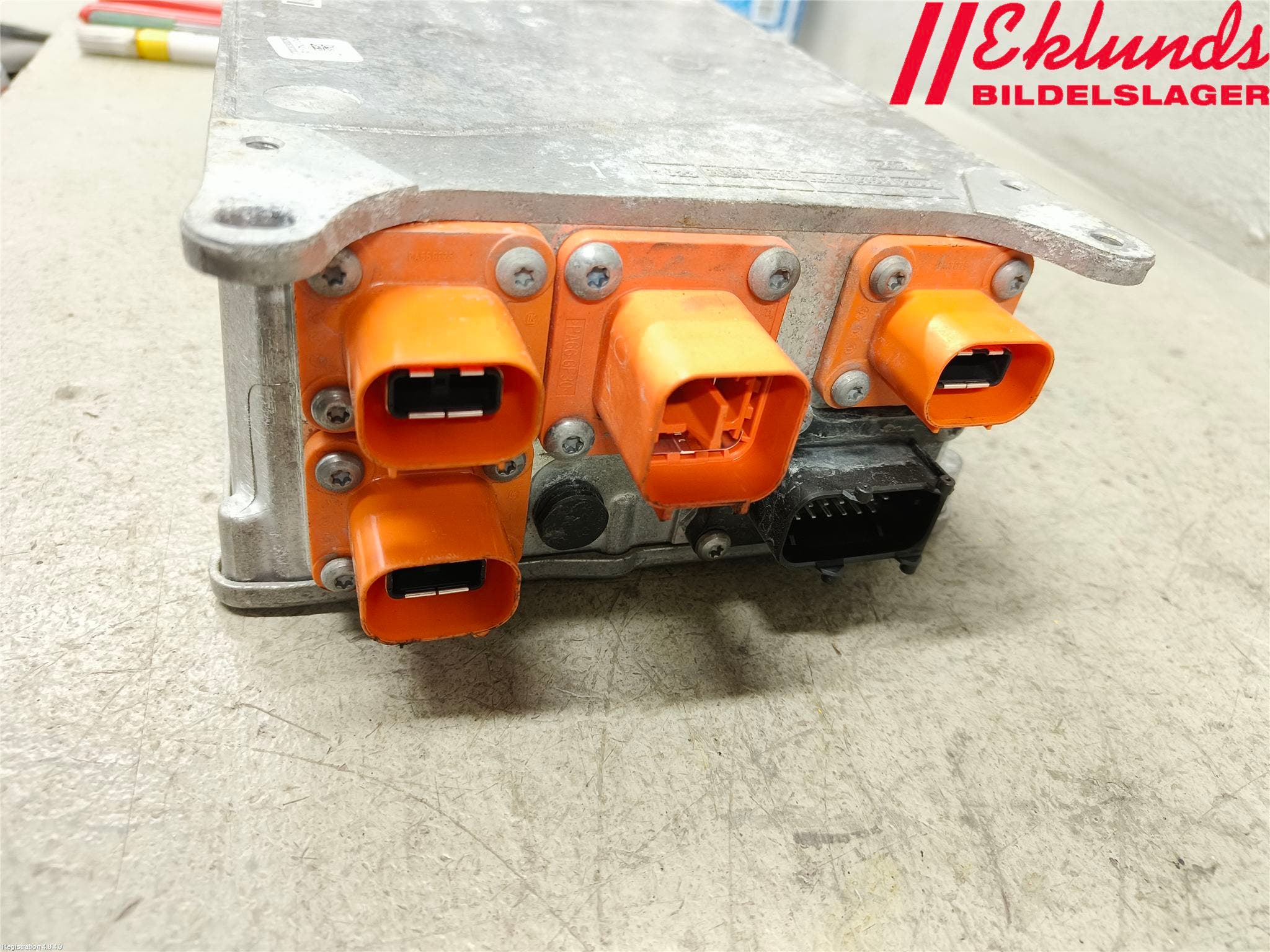 Volkswagen VW GOLF / E-GOLF VII 13-20 Batteriladdare Högspänning