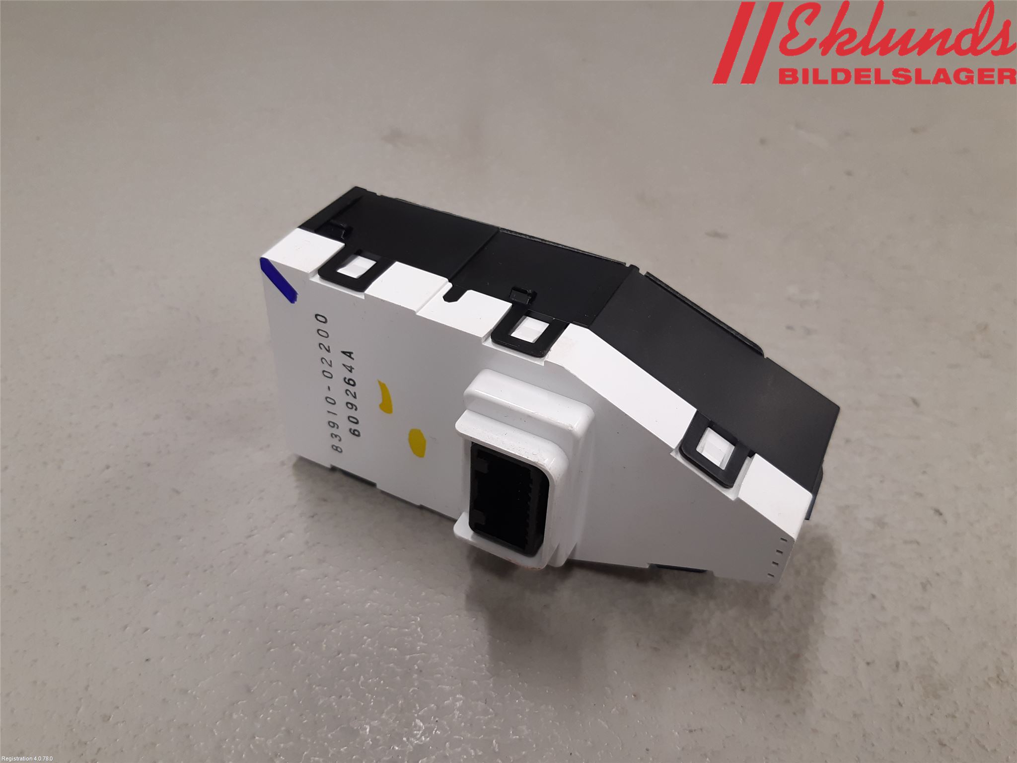 Toyota AURIS 13-19 Instrument Klocka