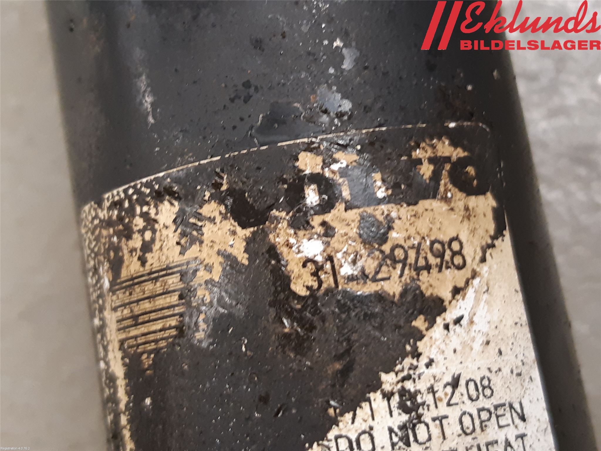 Volvo V60 CROSS COUNTRY 16-18 Stötdämpare Bak