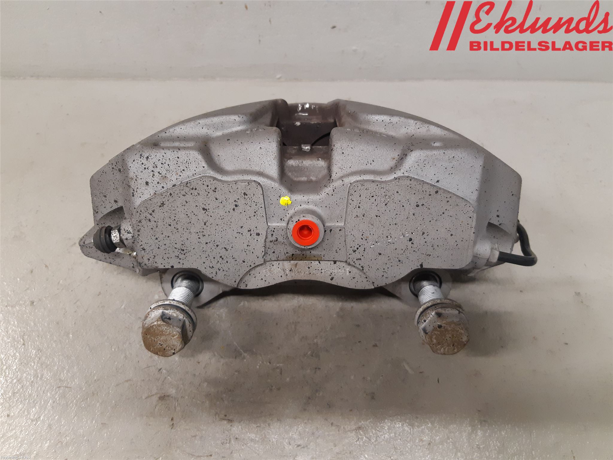 Audi A4/S4 B9 16-19 Bromsok Fram Höger