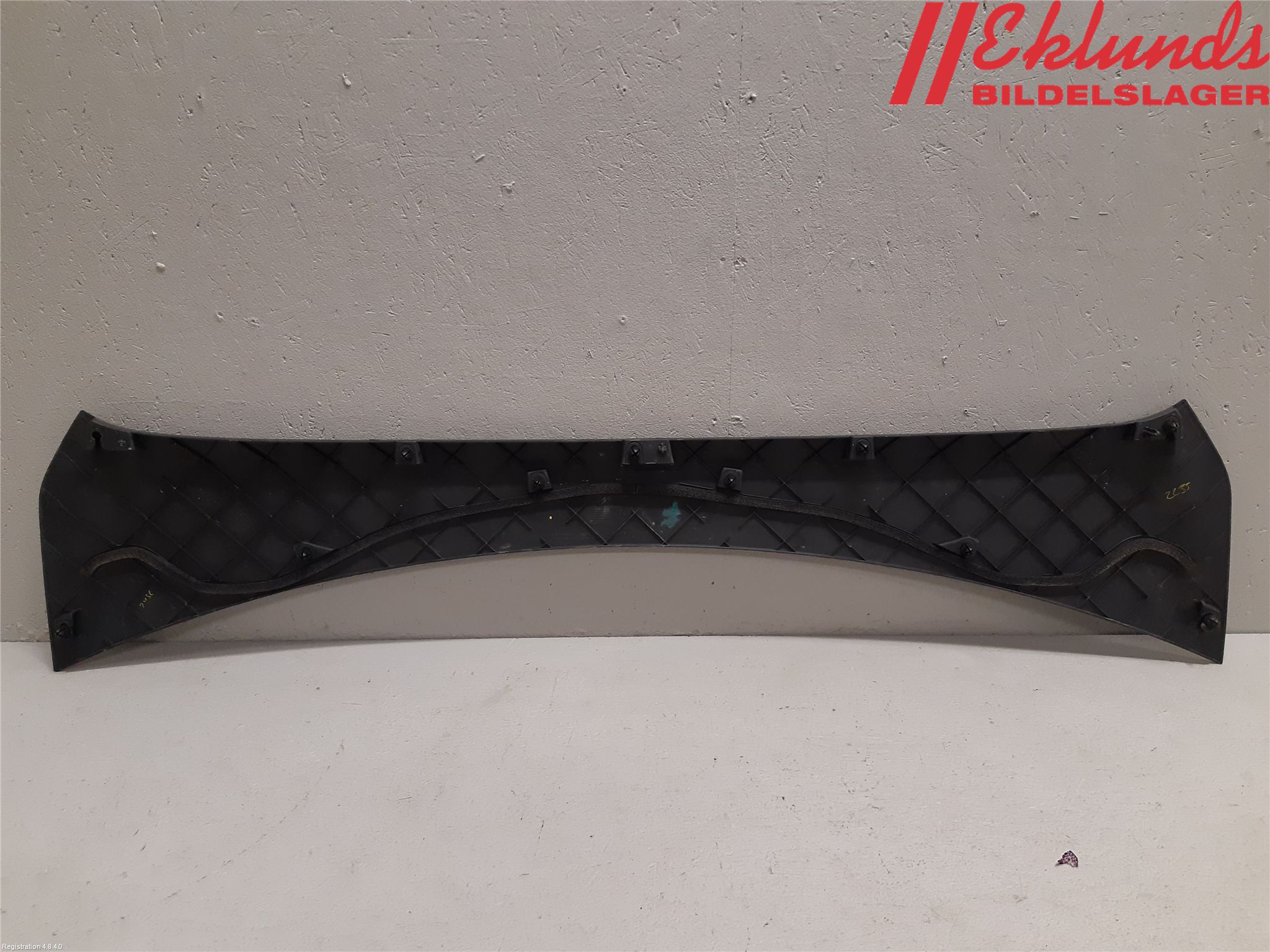 Tesla MODEL X 16- Täckplast Front