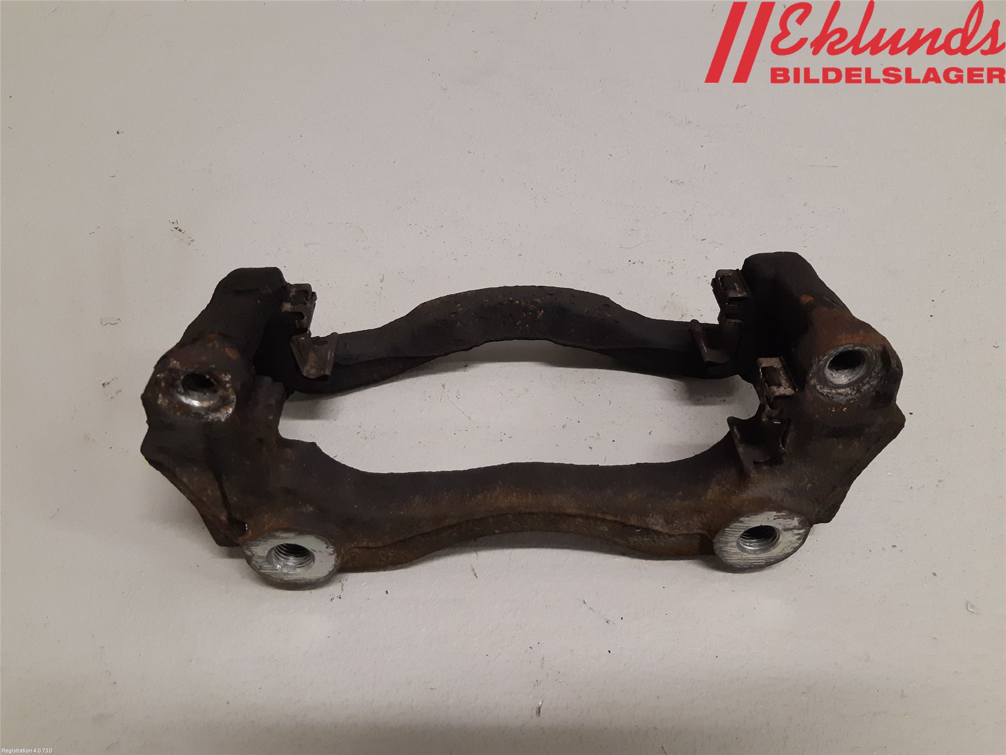 Renault TRAFIC/E-TECH 15- Bromsokshållare