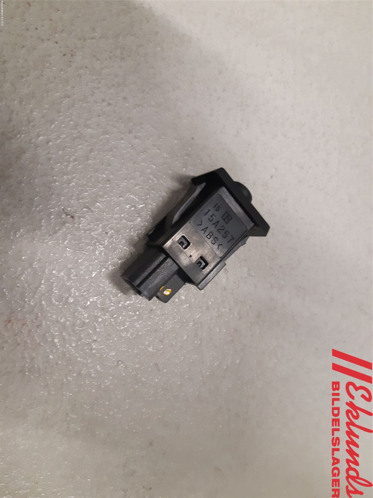 Toyota RAV4 13-18 Strömställare Däcktryckskontroll