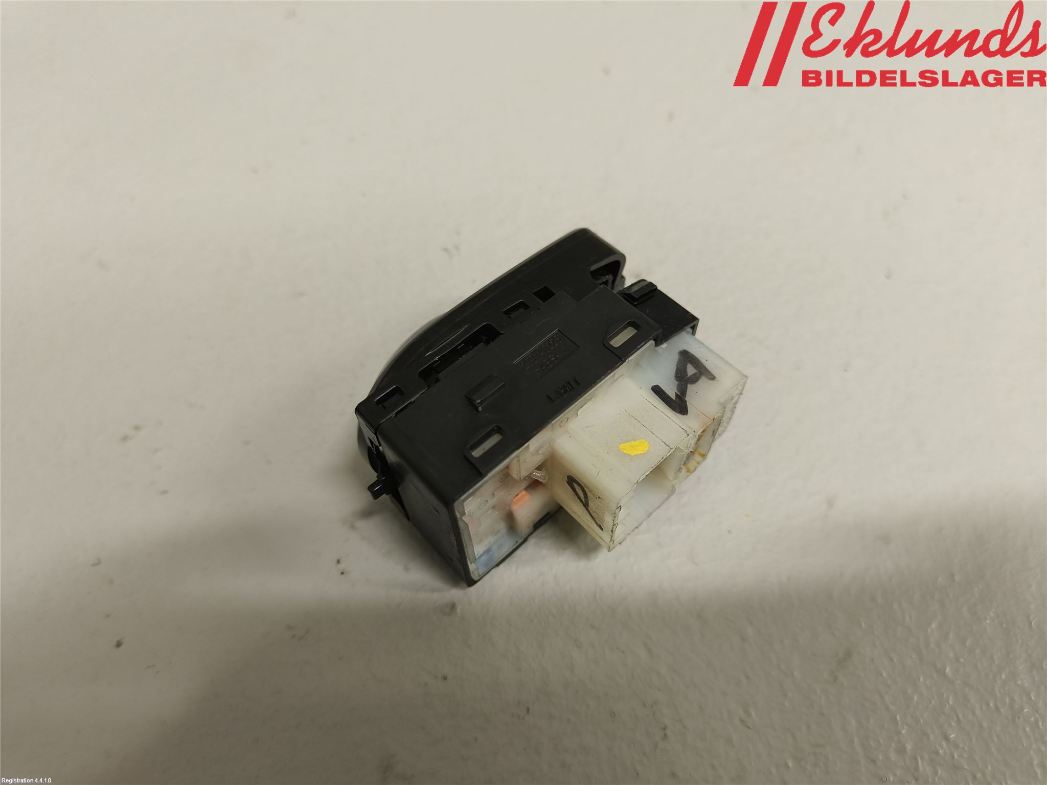 Hyundai i20 GB 15-20 Strömställare Spegel