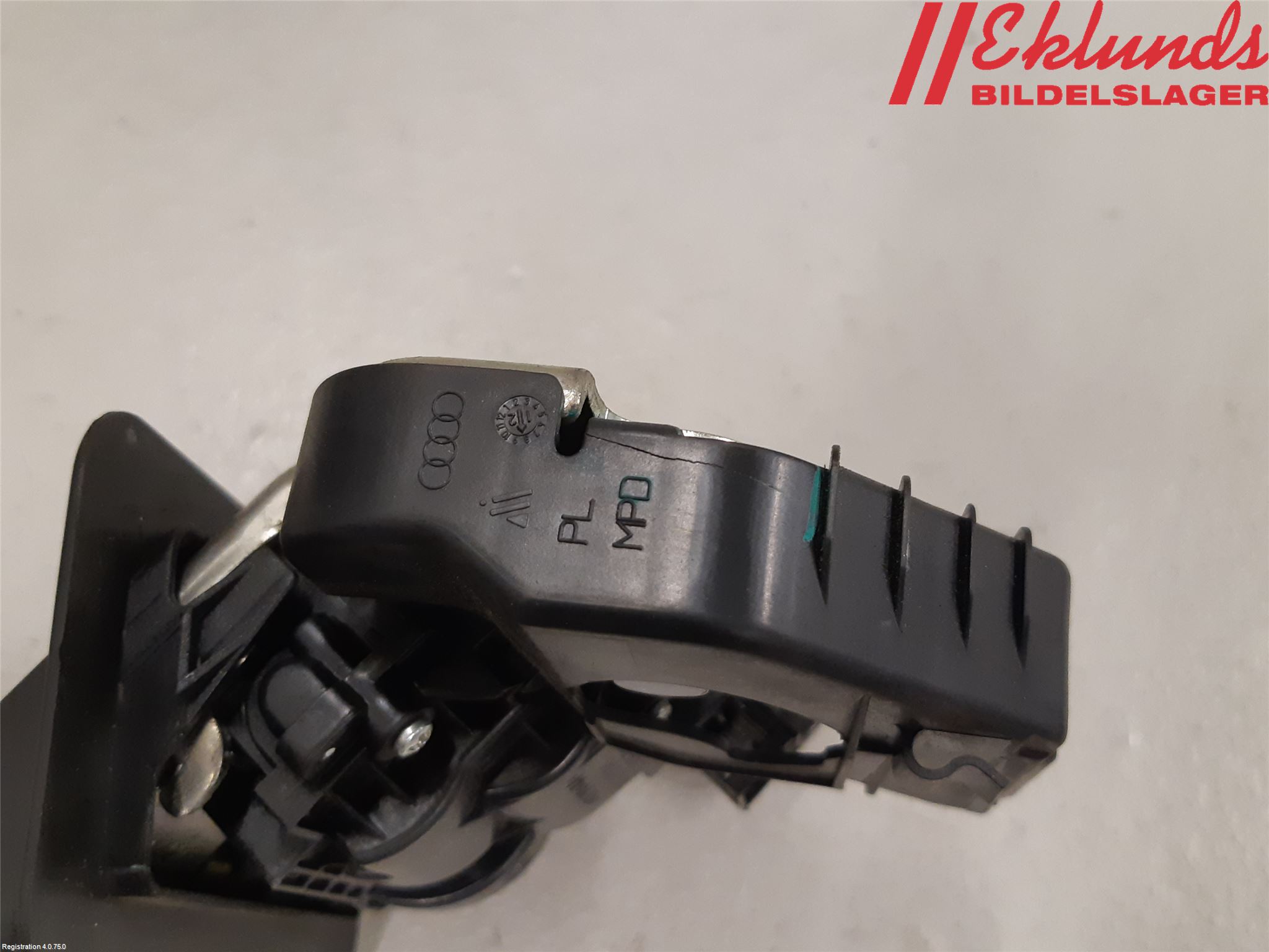 Audi A1/S1 11-18 Låskista Baklucka