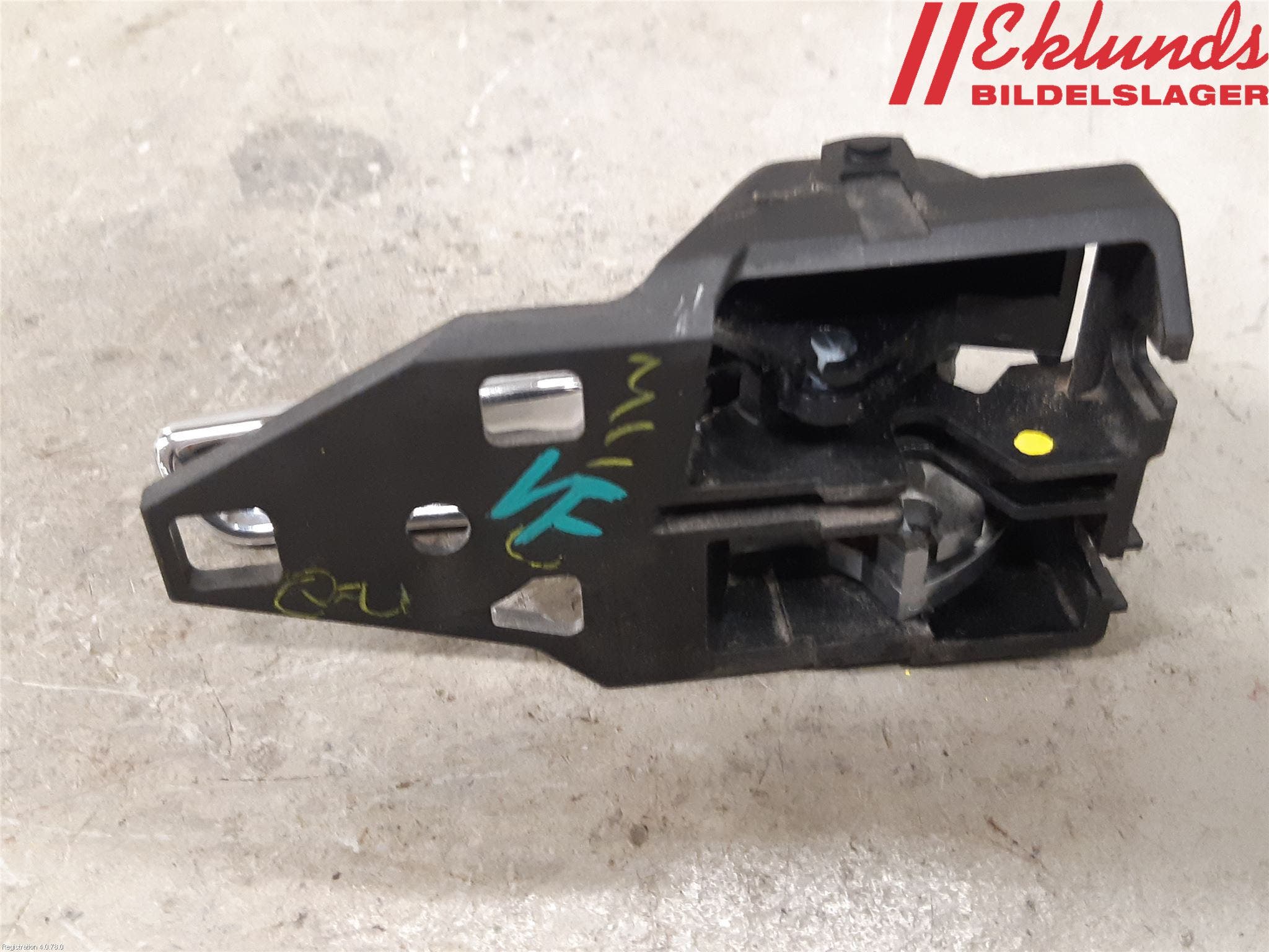 Toyota HILUX 16- Dörrhandtag Inre Vä