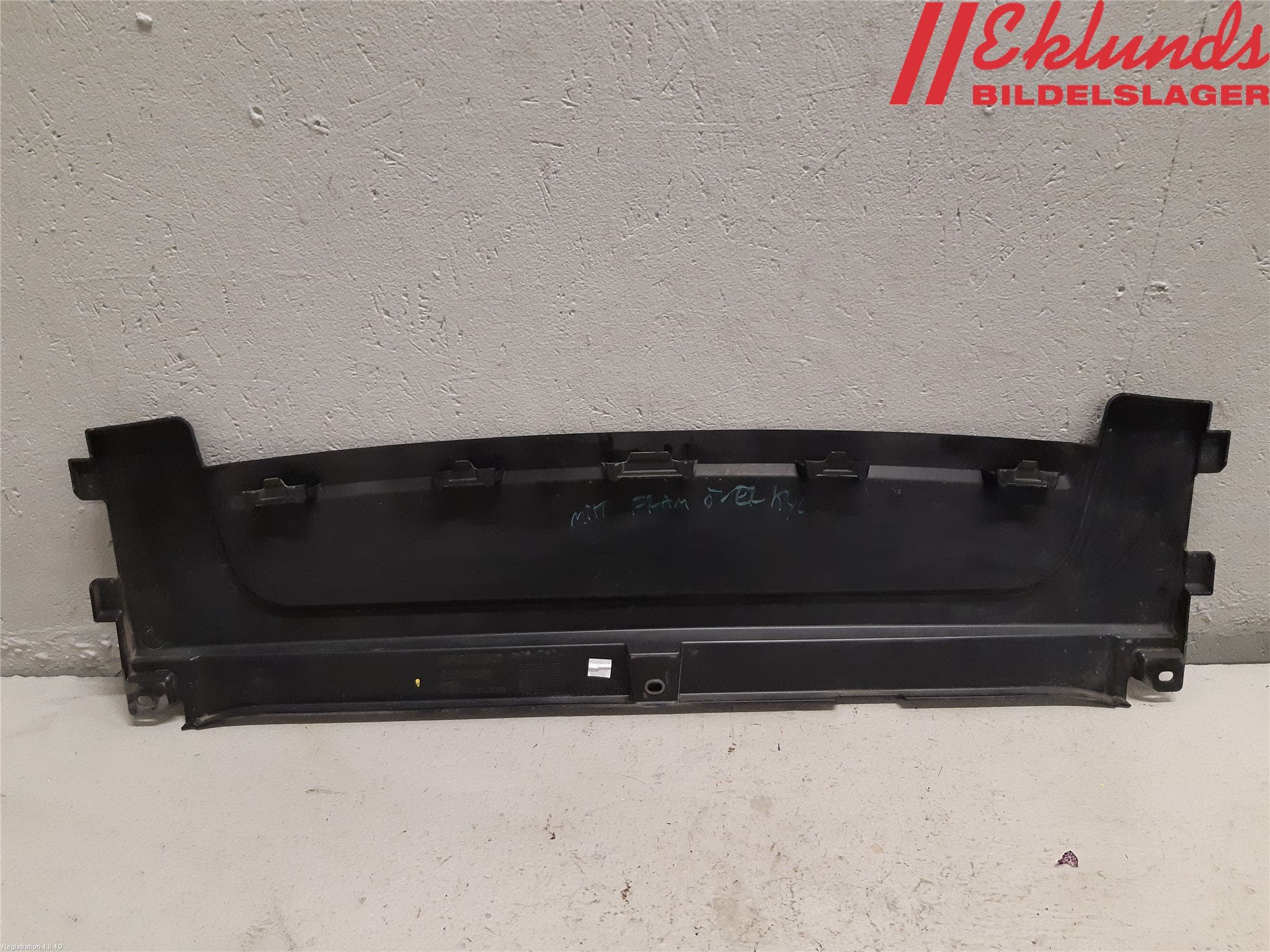 Volvo XC90/RECHARGE 16- Täckplast Front