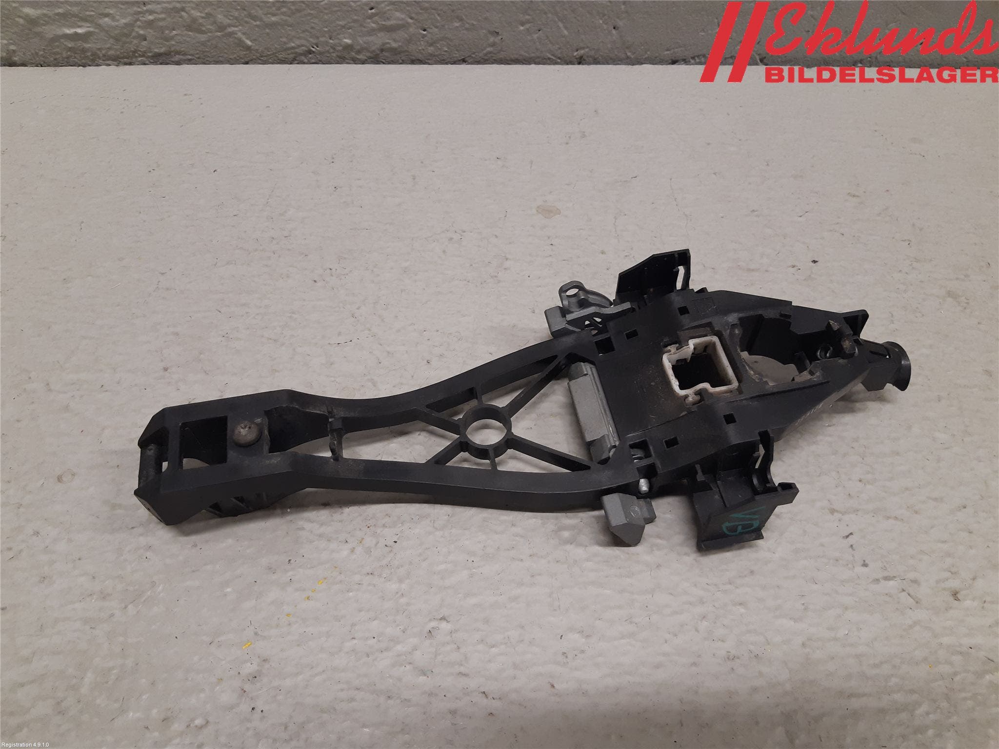 Volvo V70 08-13 Dörrhandtag Yttre Vä