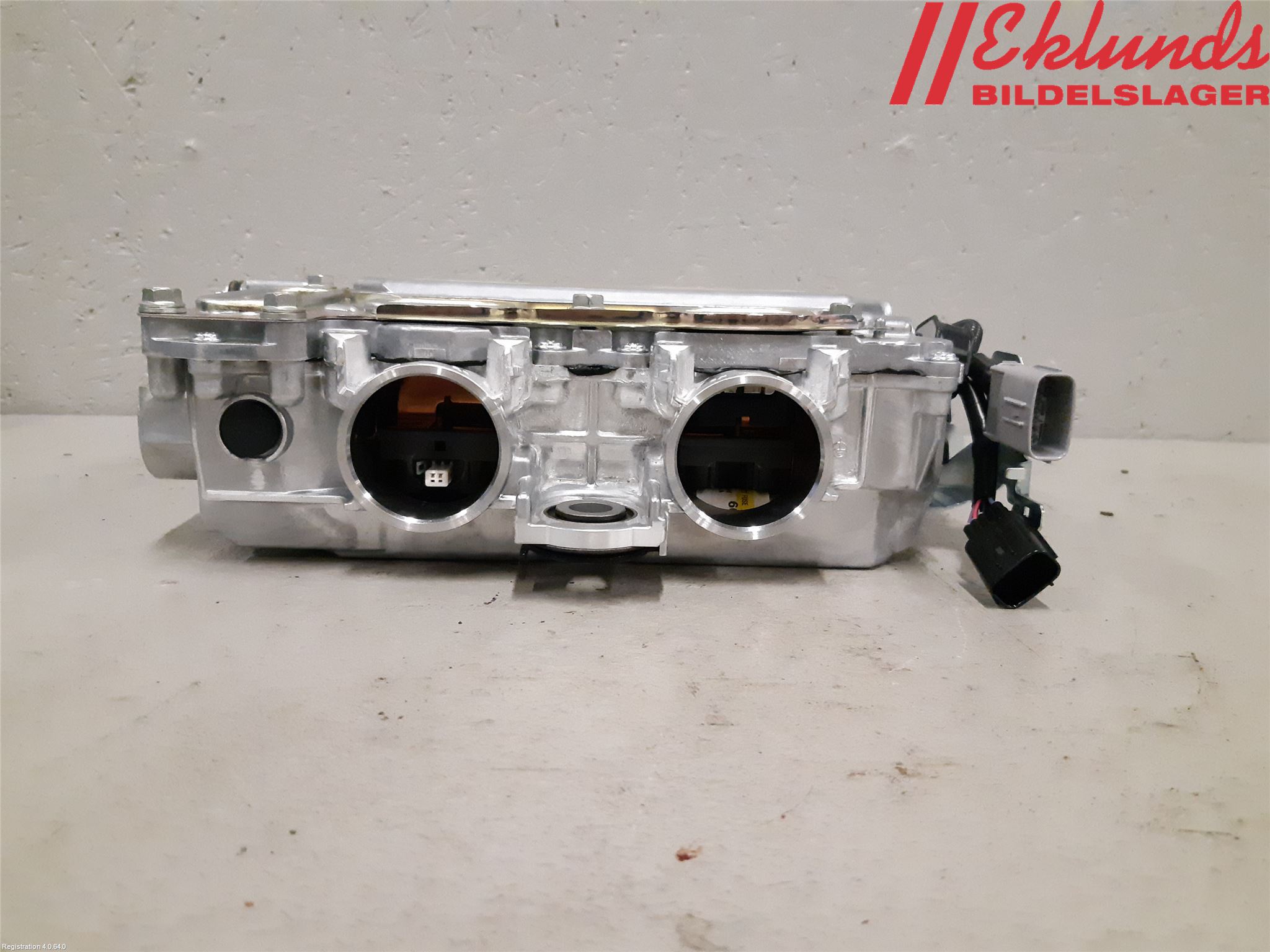 Lexus UX/300e 19- Inverter Hybrid