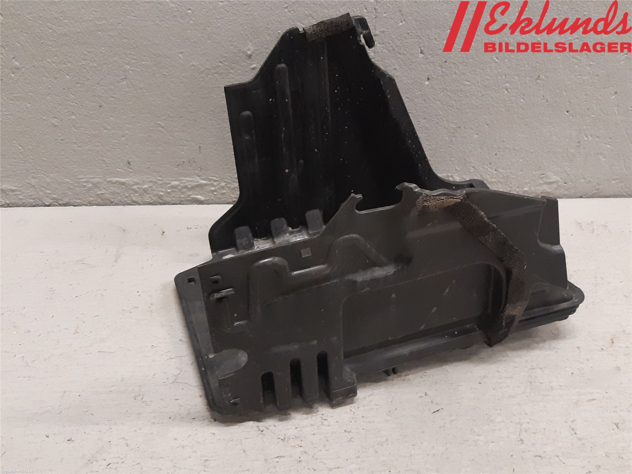 Volvo V70 14-16 Batterilåda-Fäste-Hållare