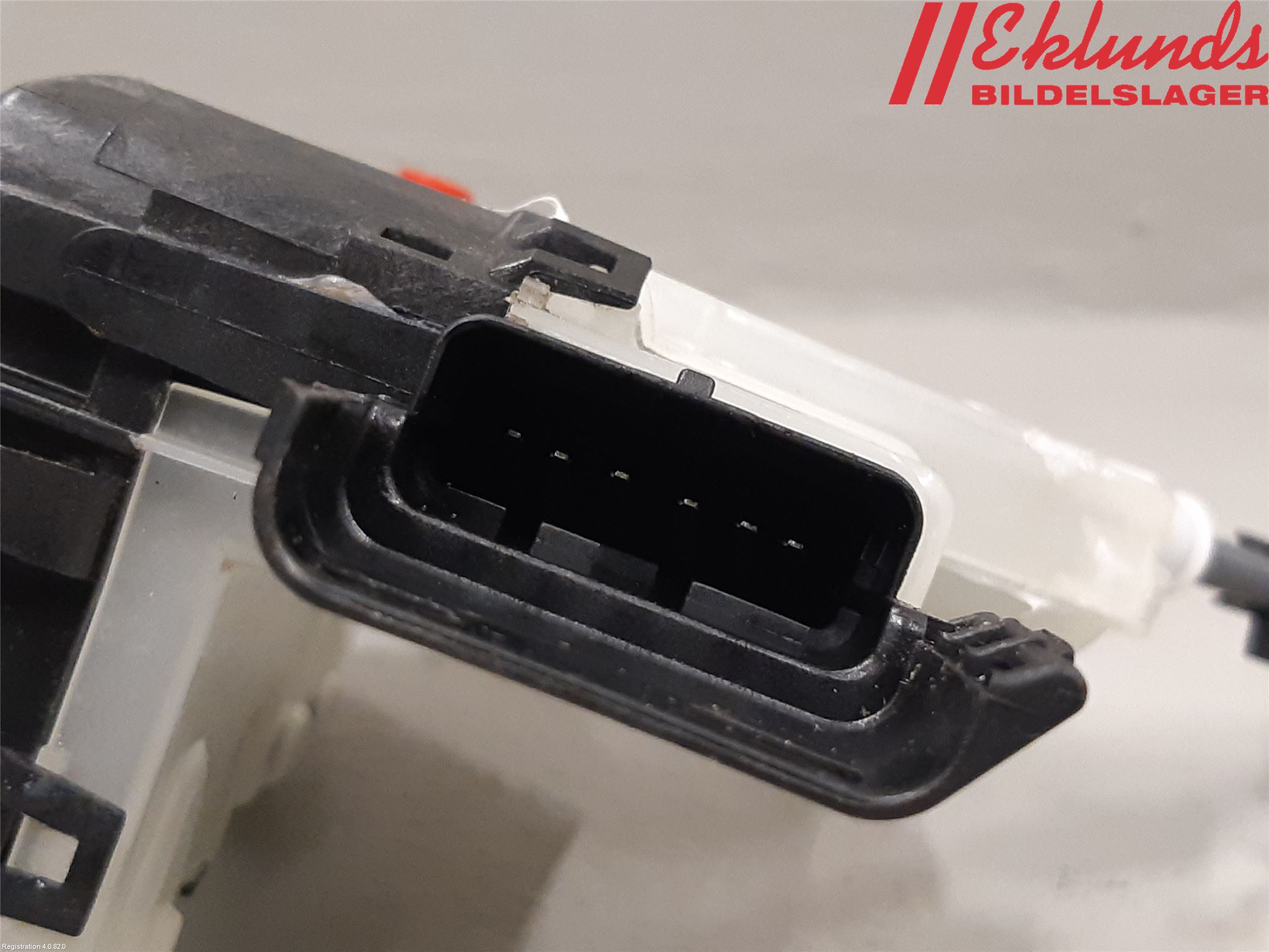 Peugeot 2008 13-20 Låskista-Dörrlås