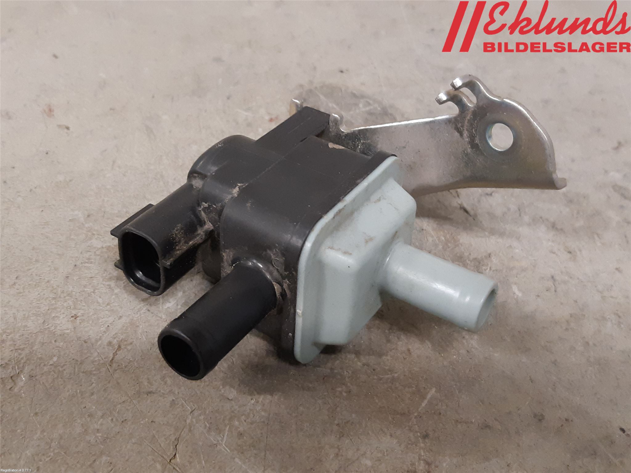 Toyota RAV4 19- Vakuumventil