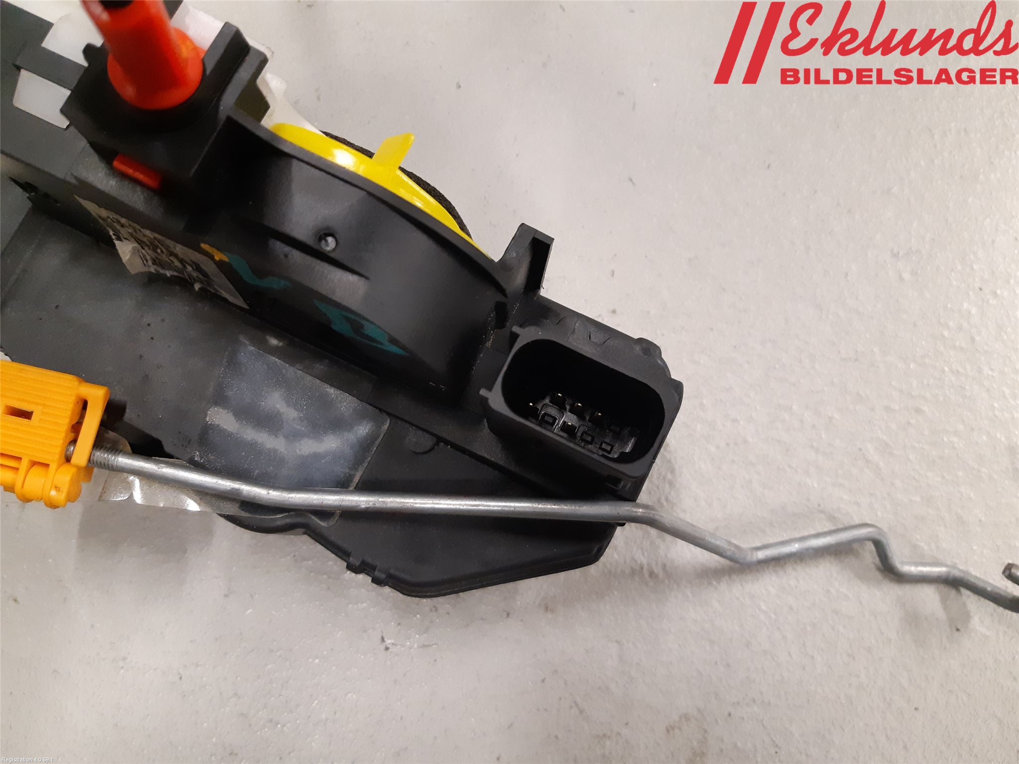 Opel MOKKA 13-20 Låskista-Dörrlås