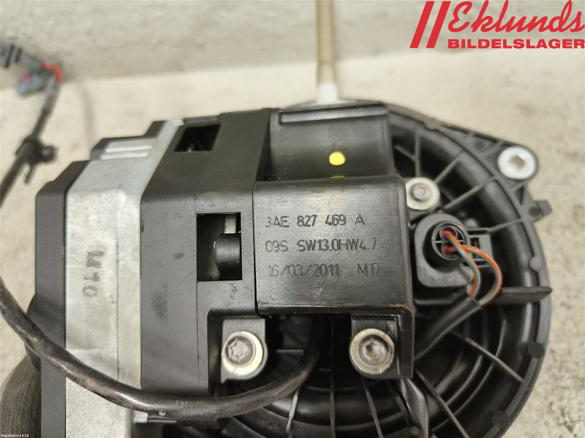 Volkswagen VW PASSAT 11-14 Bakluckehandtag