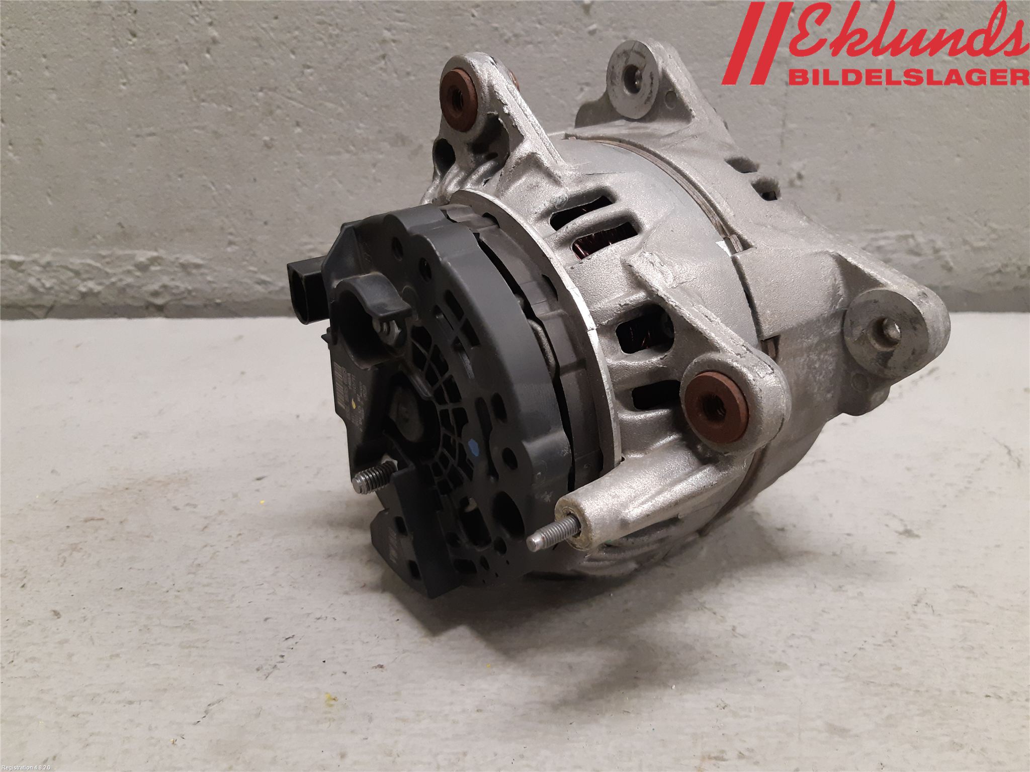 Volkswagen VW GOLF VI 09-13 Generator