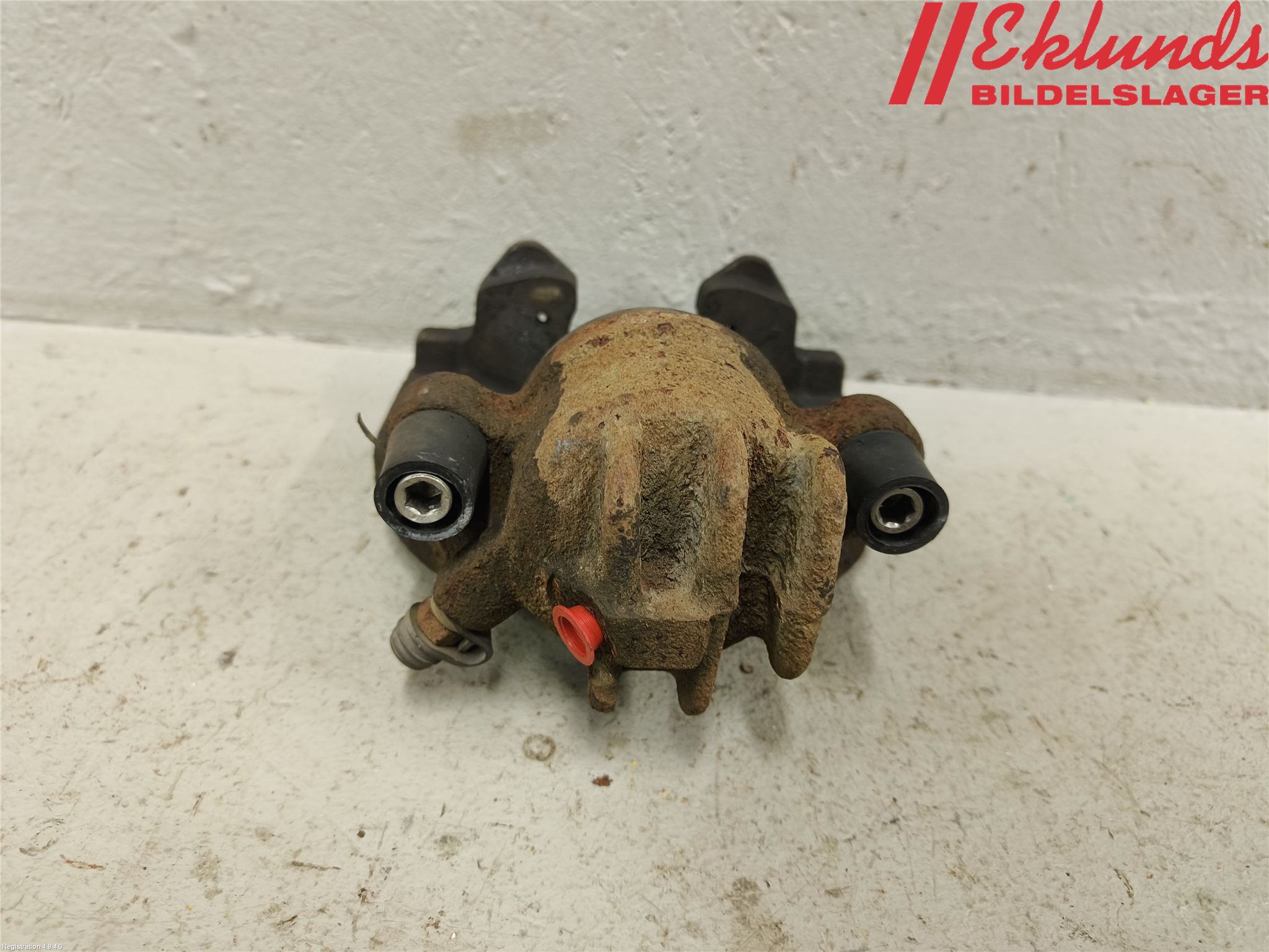 Volvo V70 05-08 Bromsok Fram Höger