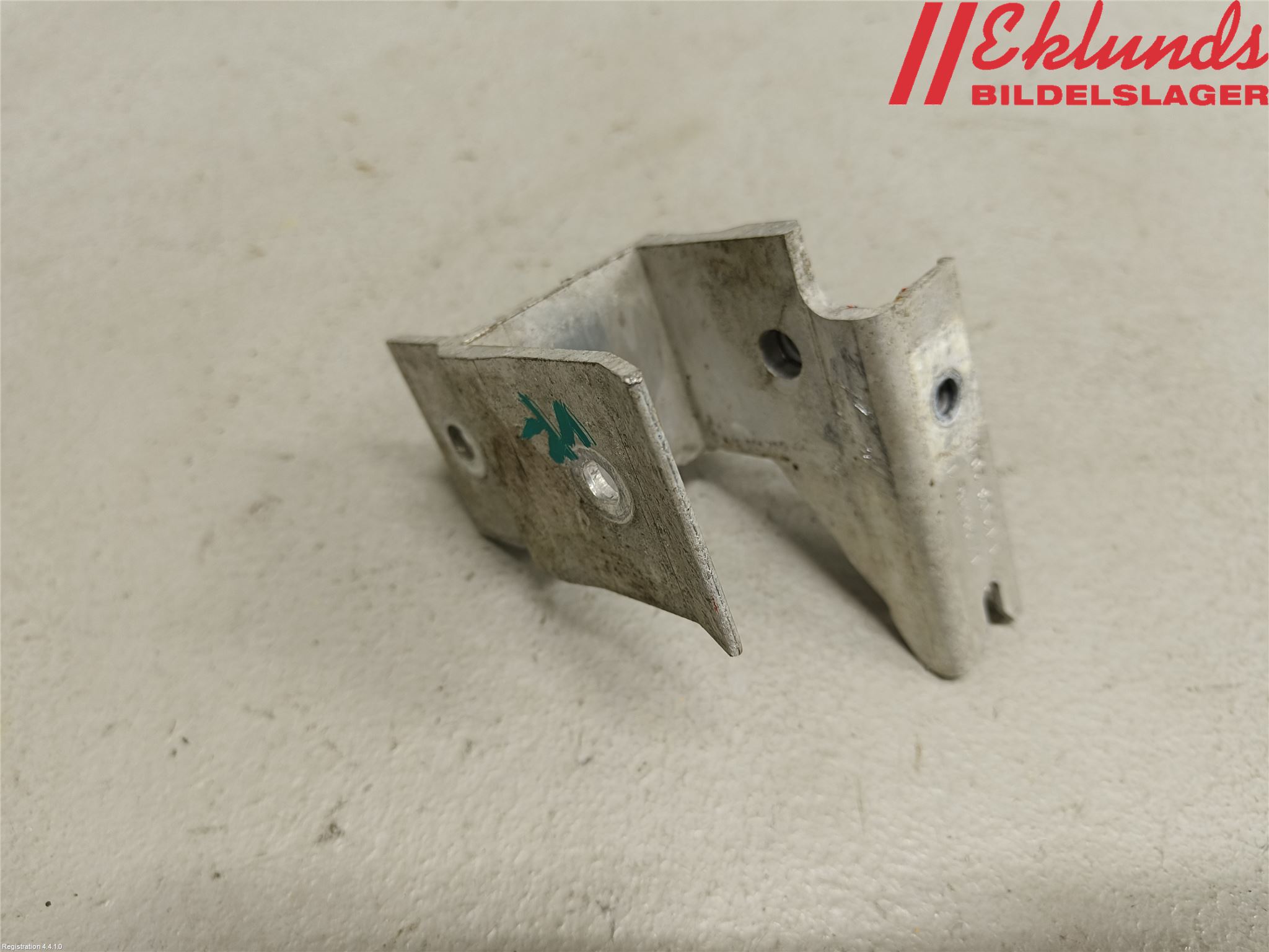 BMW 3 F30/F31/F80 12-19 Frontplåt