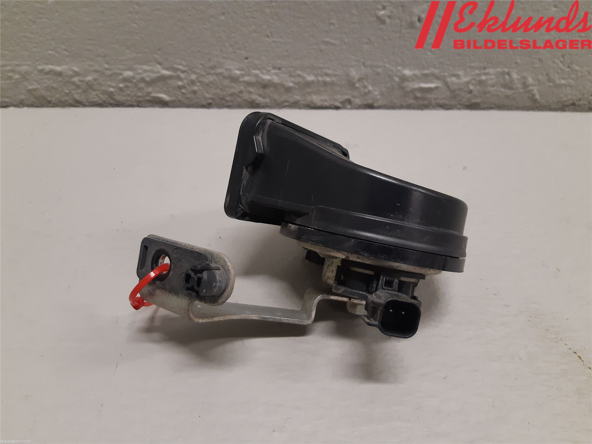 Volvo V90 17->> Signalhorn