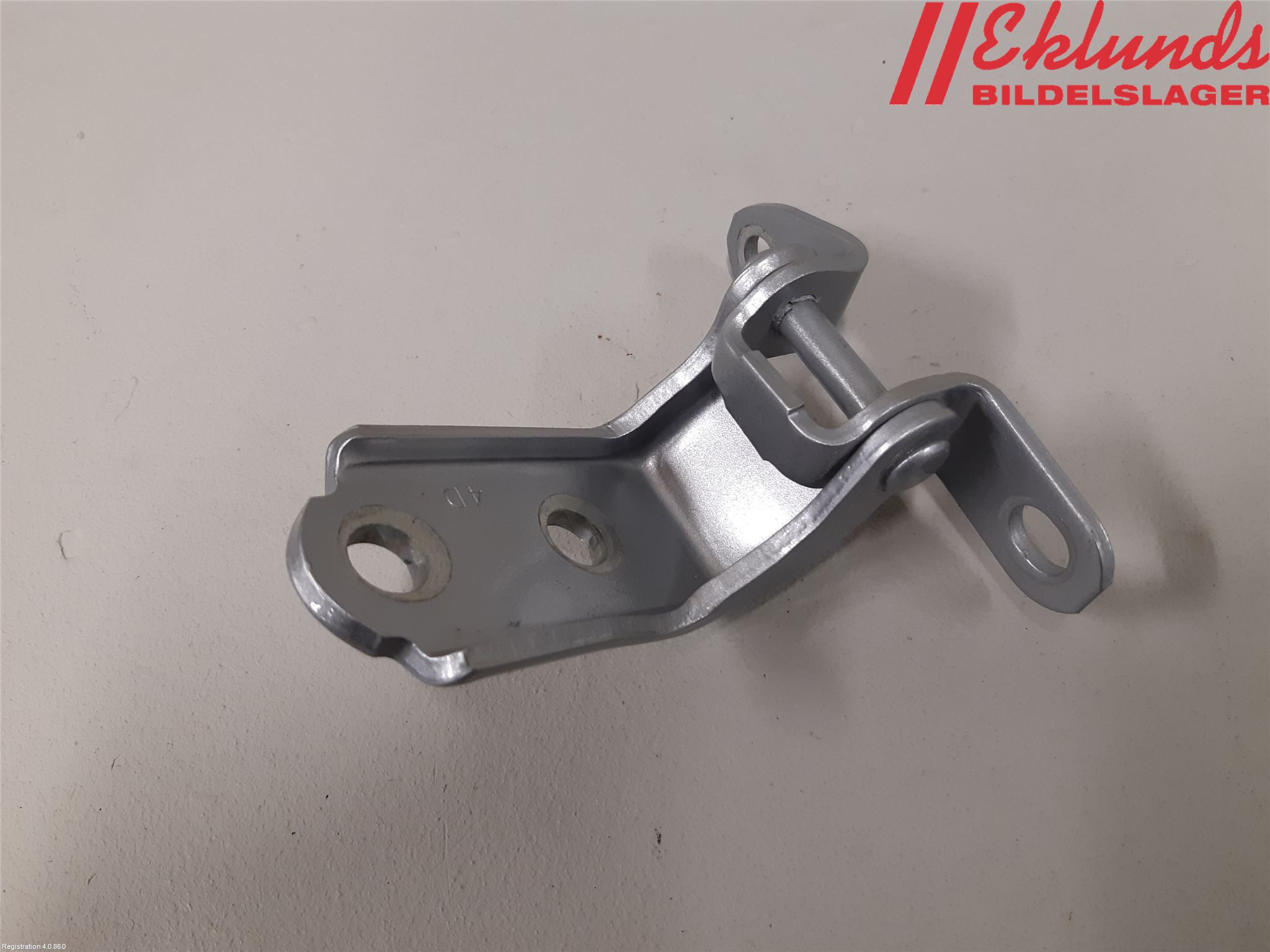 Toyota RAV4 19- Dörrgångjärn