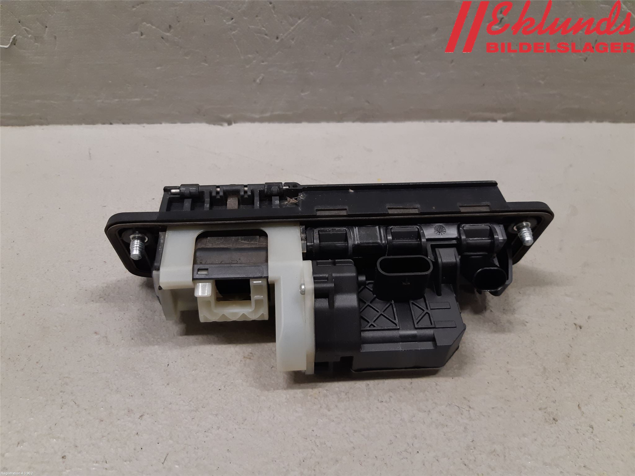 Mercedes-Benz MB E-KLASS (W213) 16-23 Bakluckehandtag