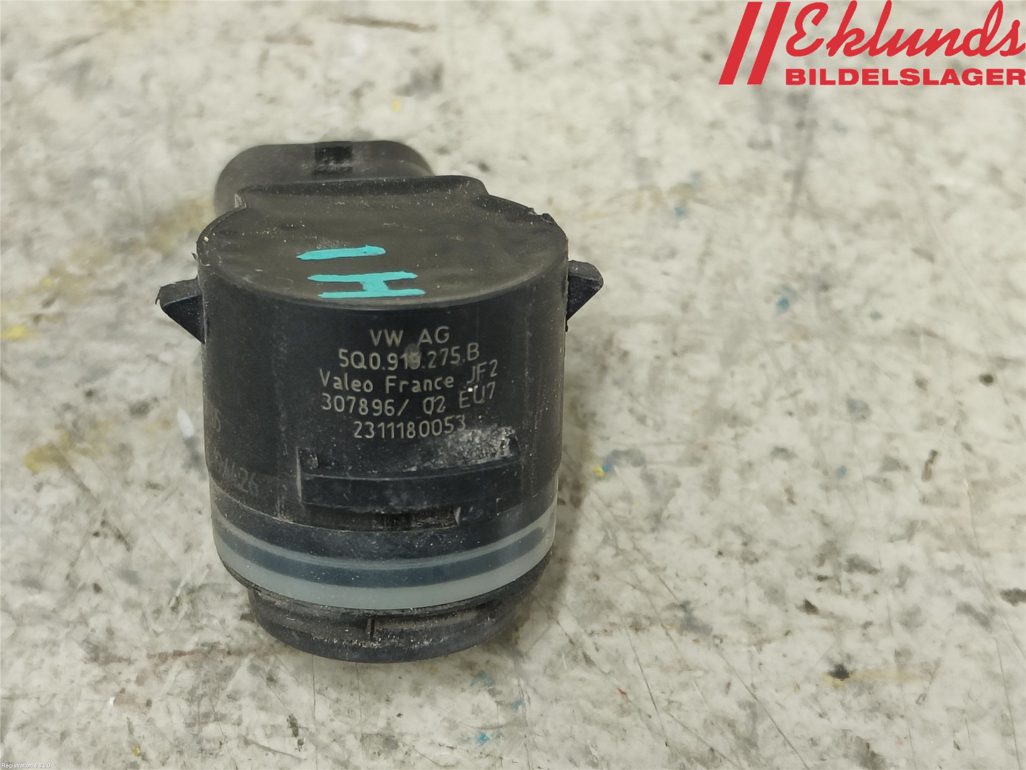 Volkswagen VW PASSAT 15-19 Parkeringshjälp Frontsensor