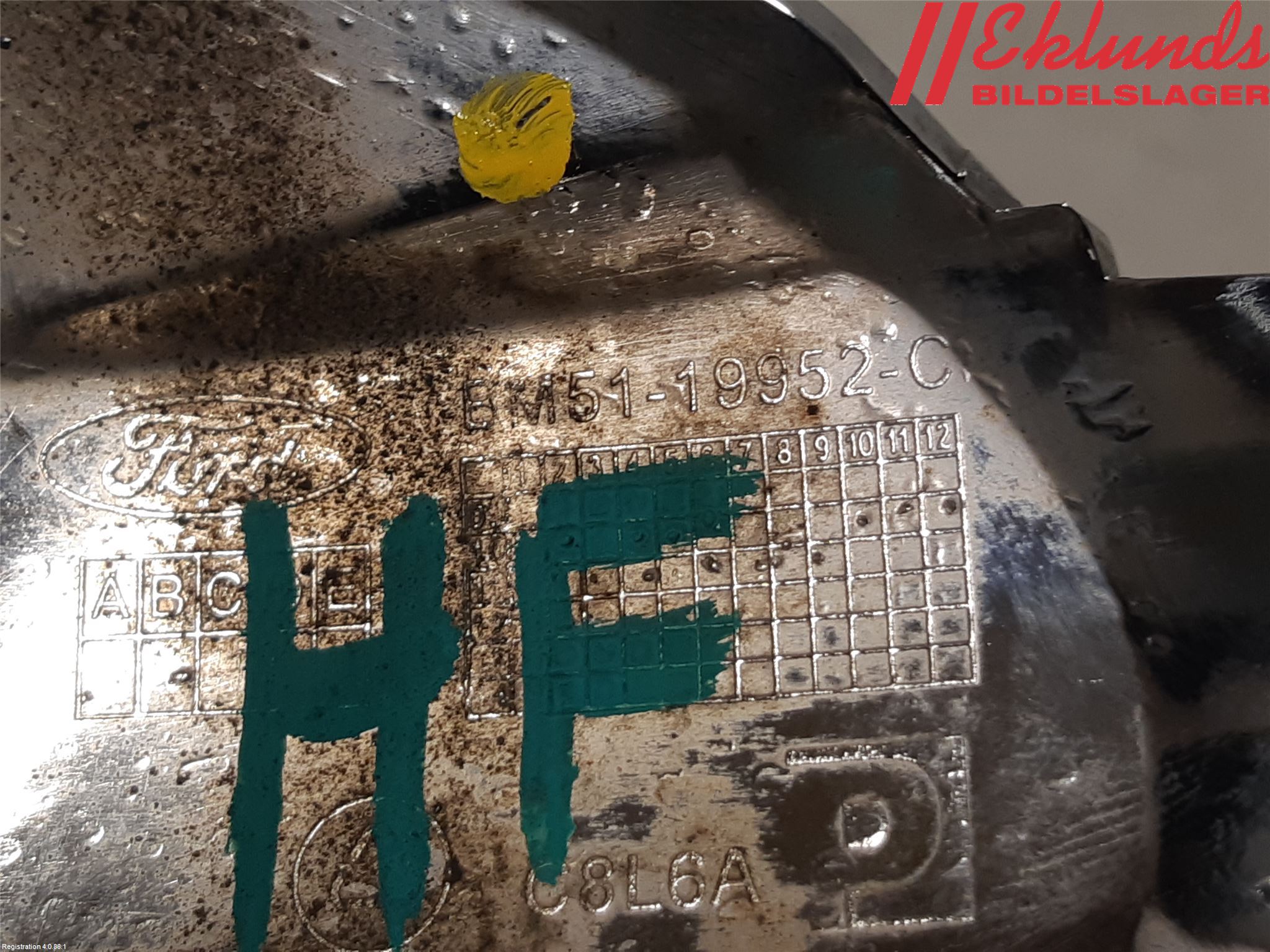 Ford FOCUS 11-14 Dimljussarg Fram