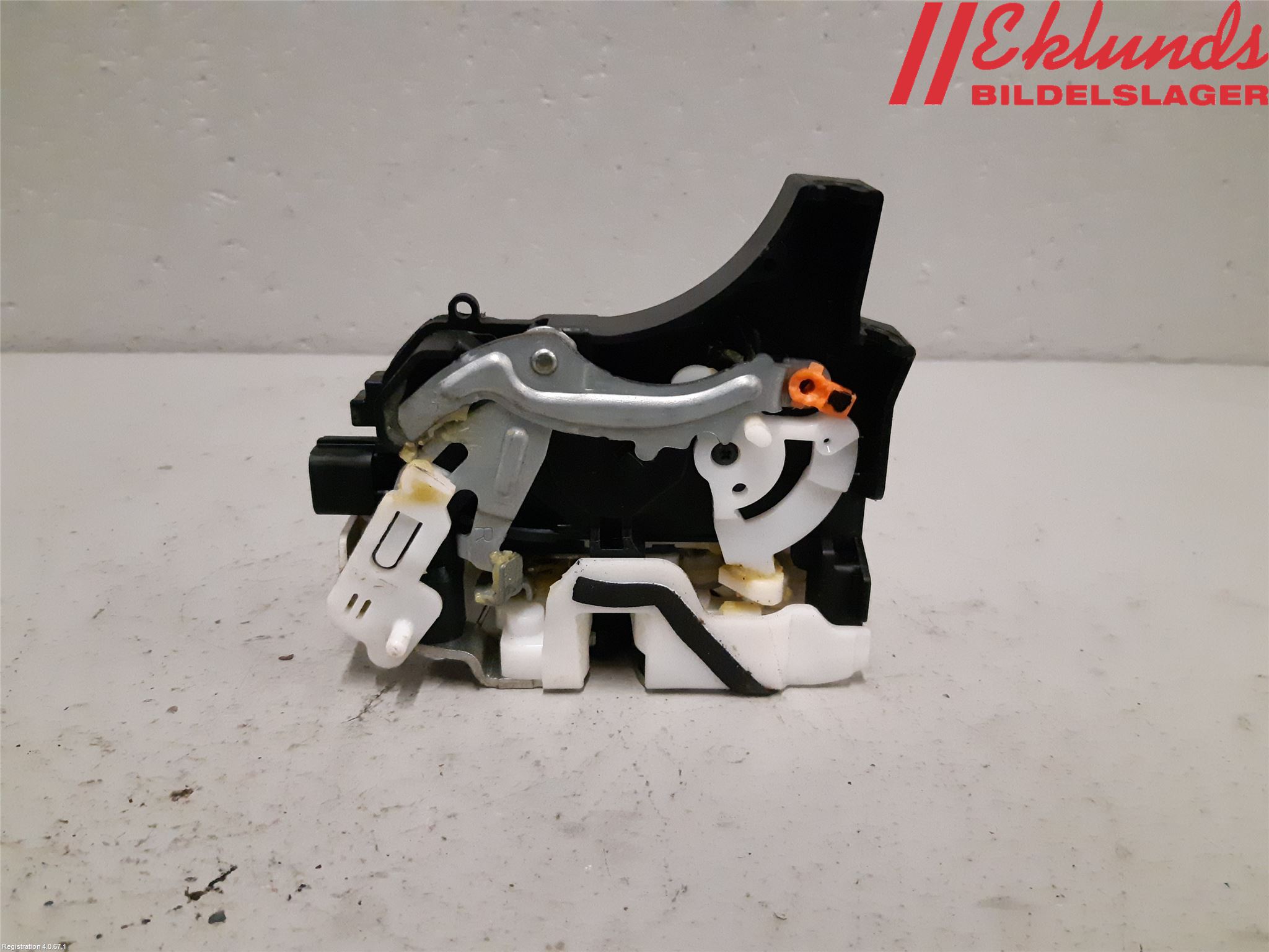 Mitsubishi OUTLANDER 07-12 Låskista-Dörrlås