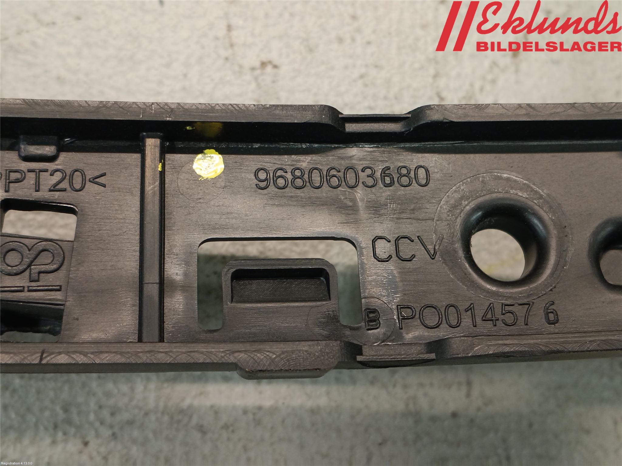 Citroen BERLINGO 08-18 Stötfångarfäste Bak Hö