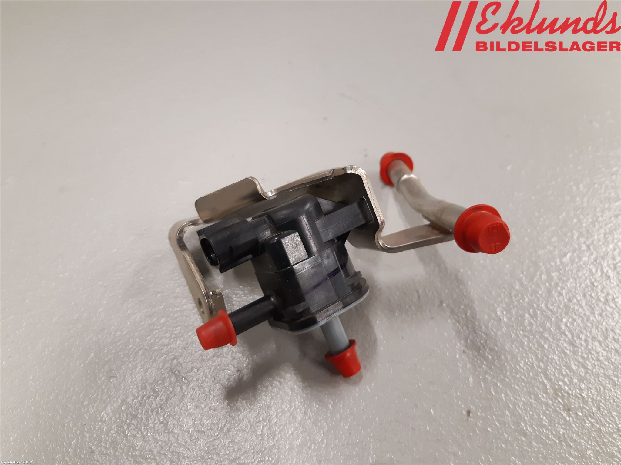 Toyota COROLLA 19- Vakuumventil