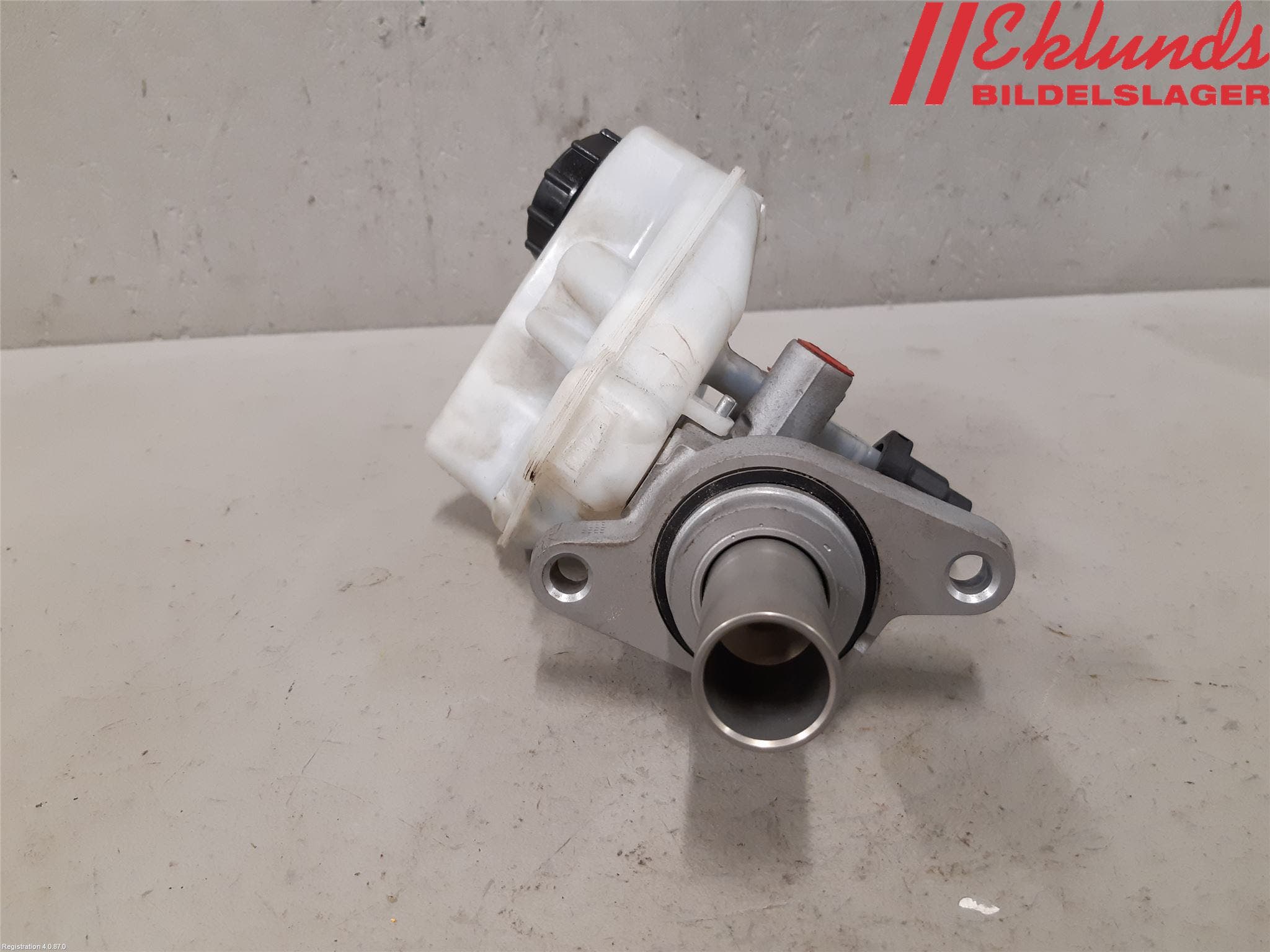 Volvo XC70 14-16 Broms Huvudcylinder