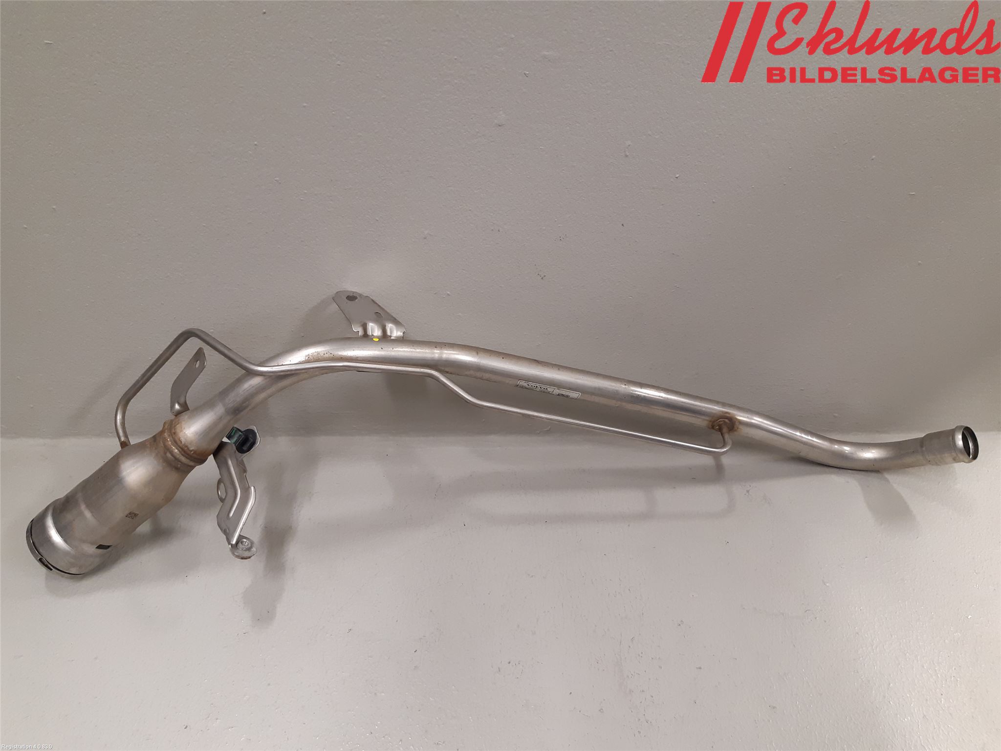 Volvo V90 17->> Bränslepåfyllnrör-Slang