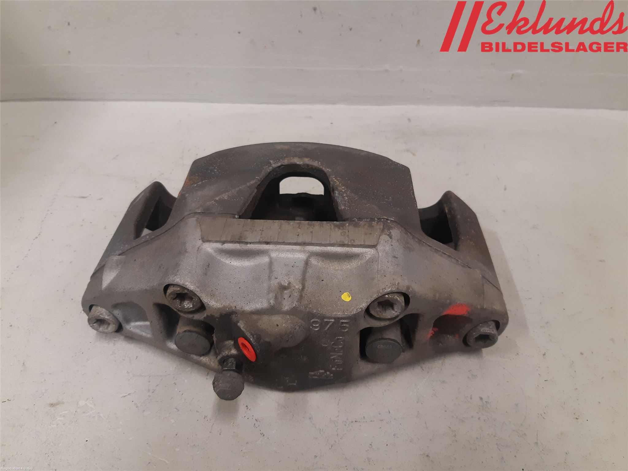 Volvo V40 12-19 Bromsok Fram Vänster