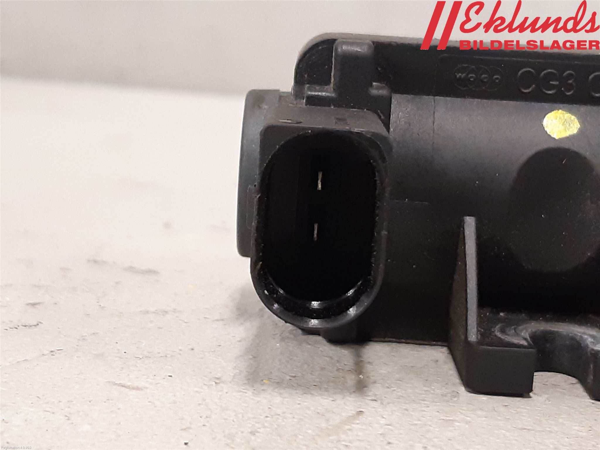 Skoda SUPERB 16-24 Vakuumventil