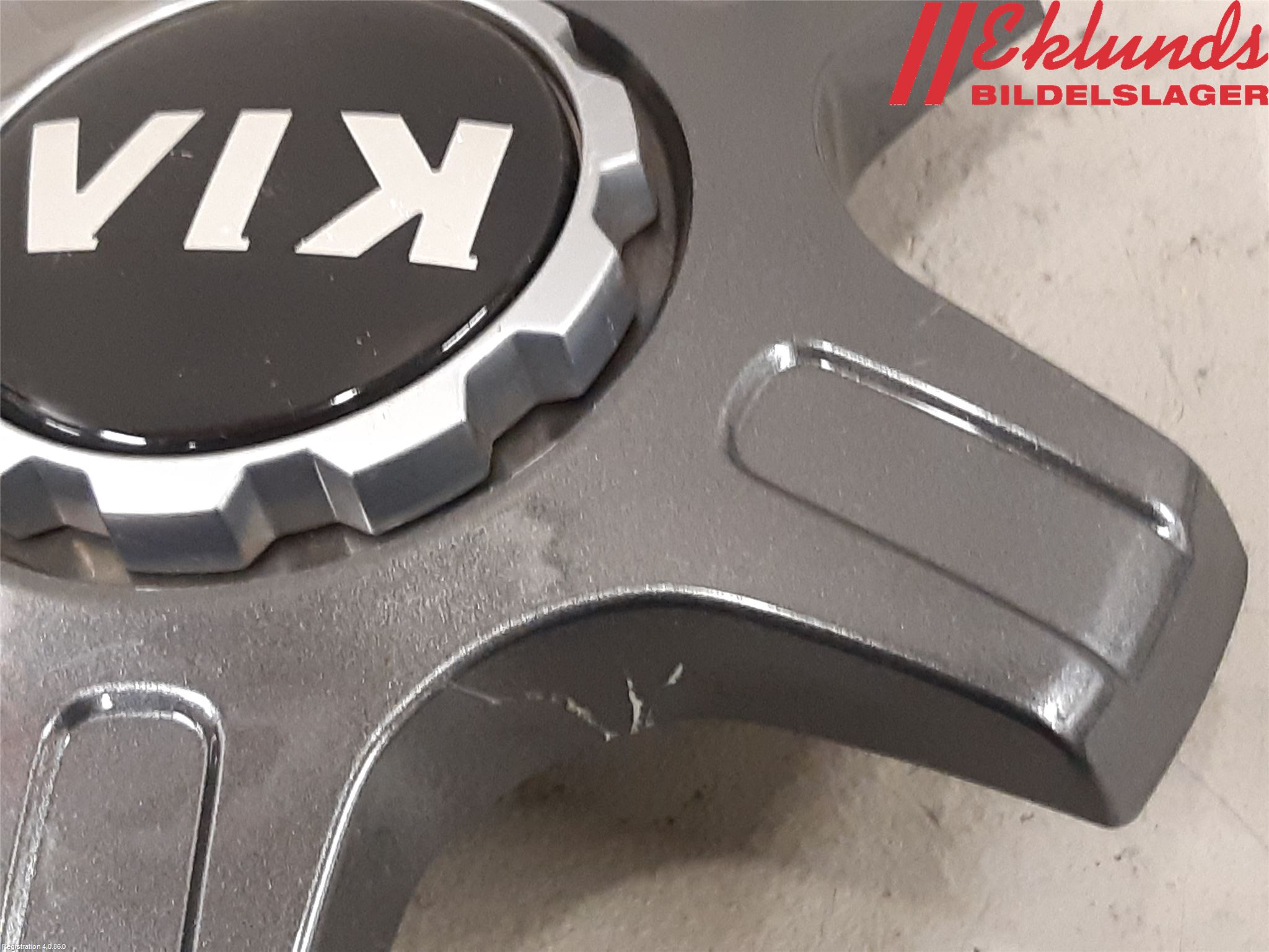 Kia STINGER 18- Navkapsel